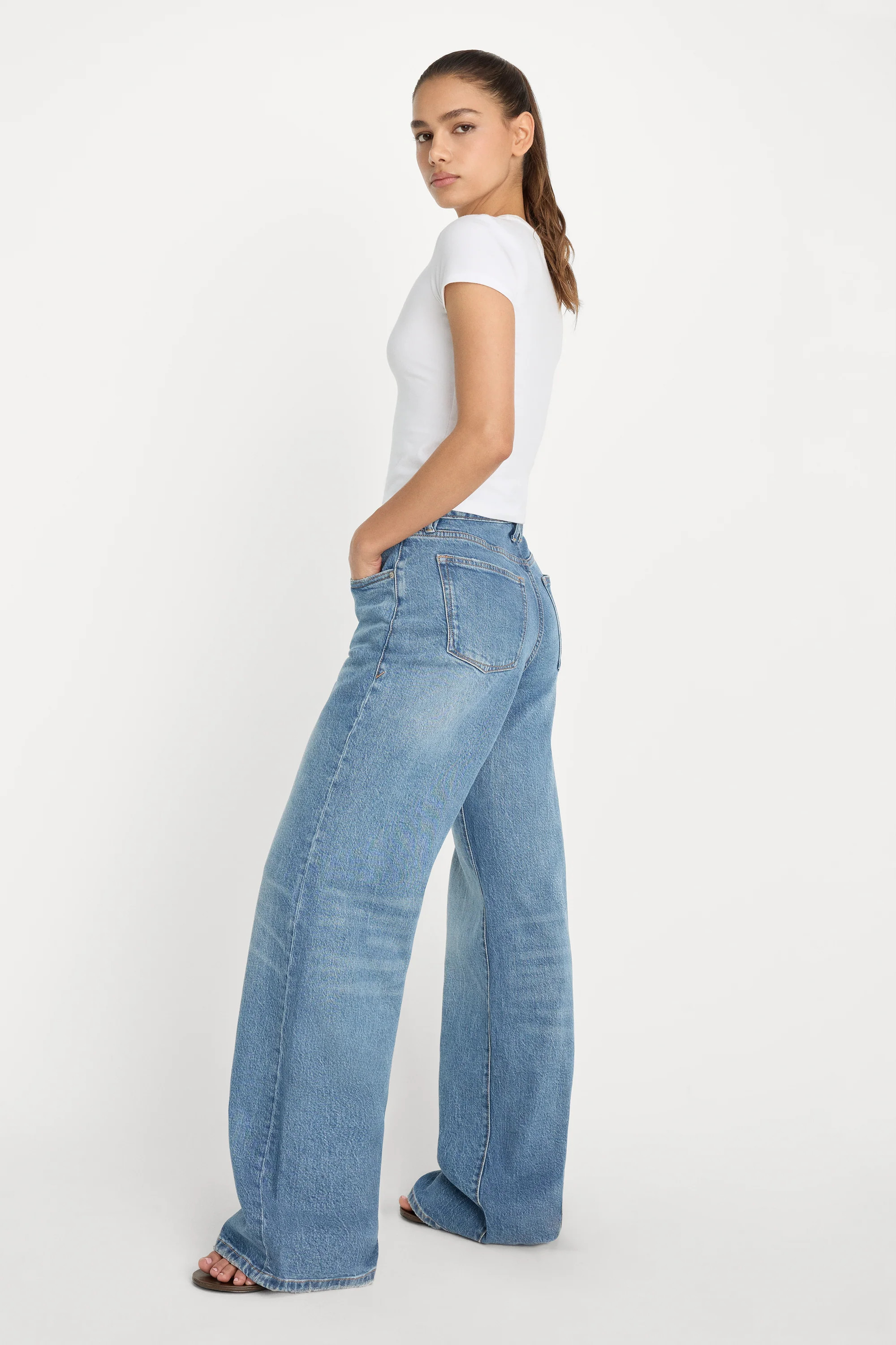GOOD EASE RELAXED JEANS | INDIGO575 - GOOD AMERICAN | Good American