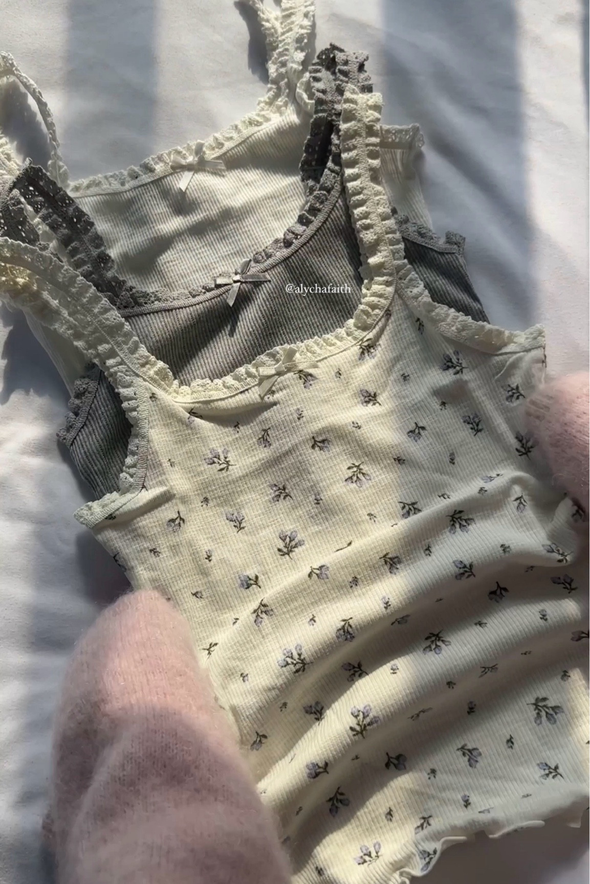 Cami tops💗🕊️🫧

#LTKsummer