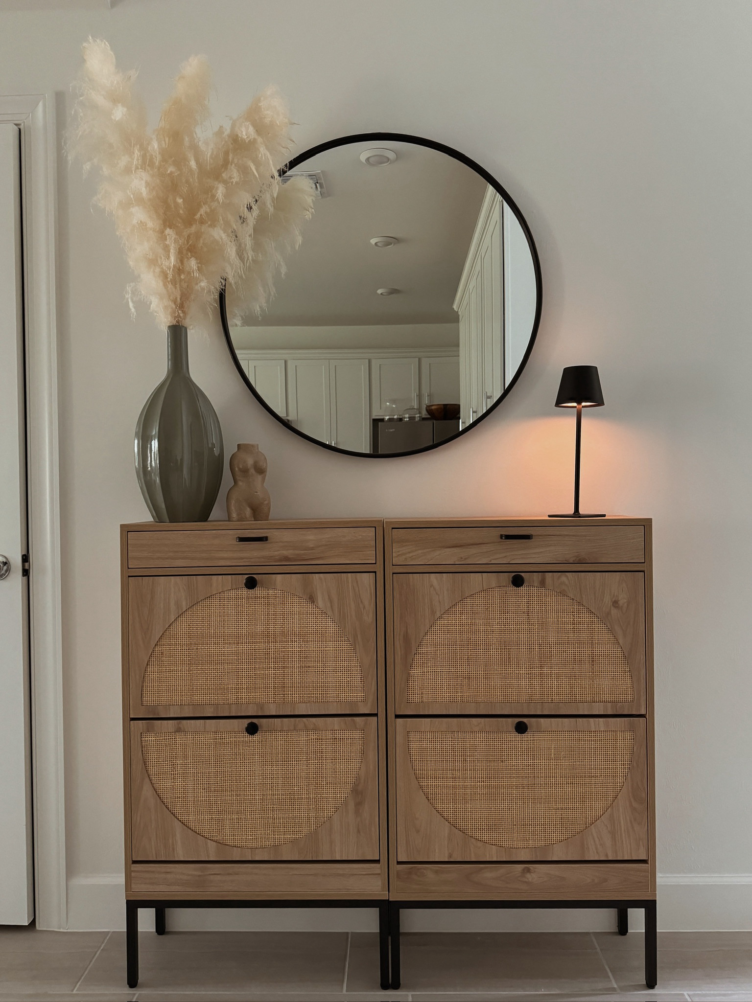 My Naples home entryway 🏡 

Amazon find, Amazon furniture, Amazon decor, modern decor 

#LTKFindsUnder100 #LTKHome #LTKFindsUnder50