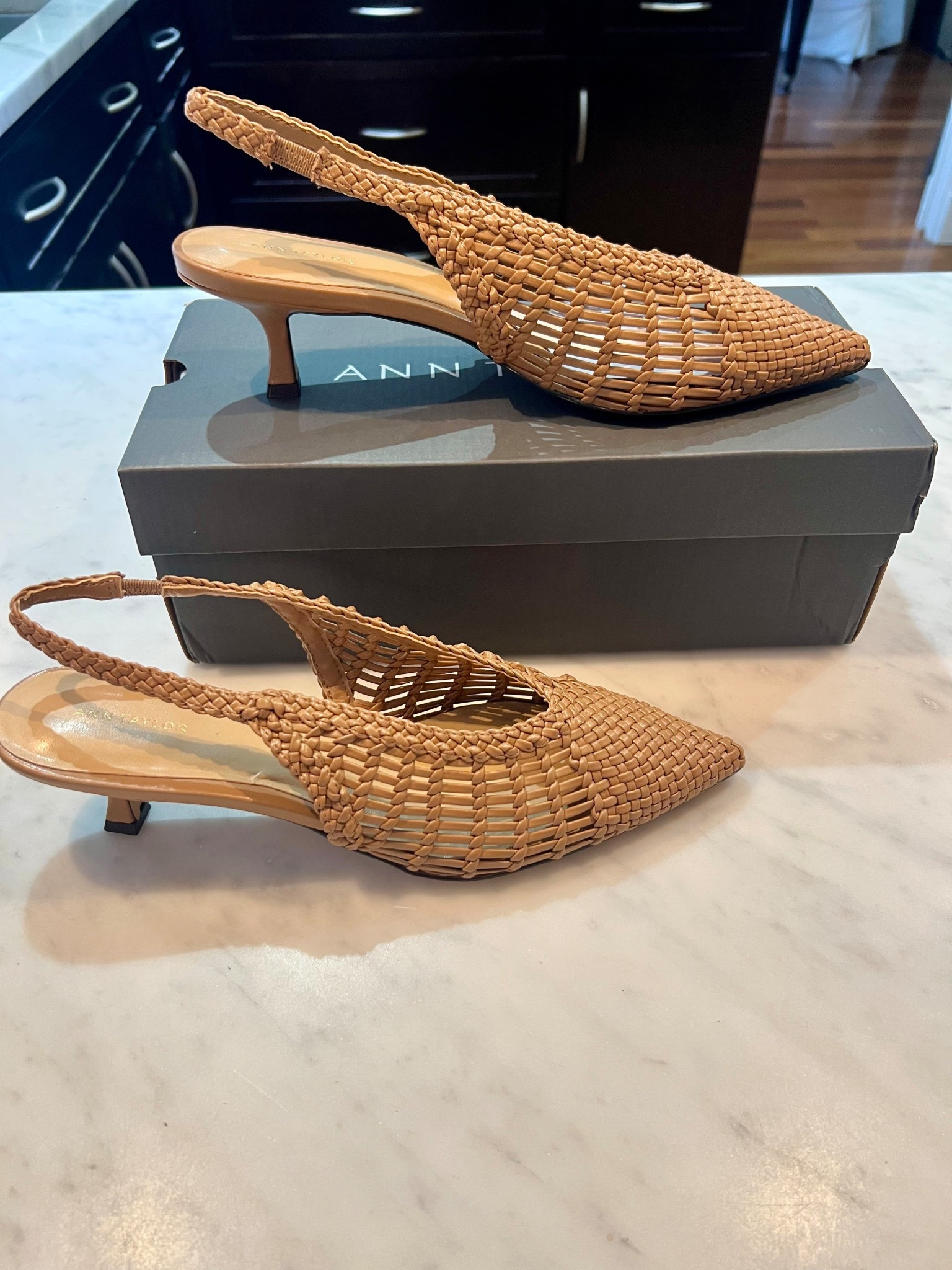 slingback heels, spring shoes

#LTKgrwm #LTKSeasonal #LTKootd