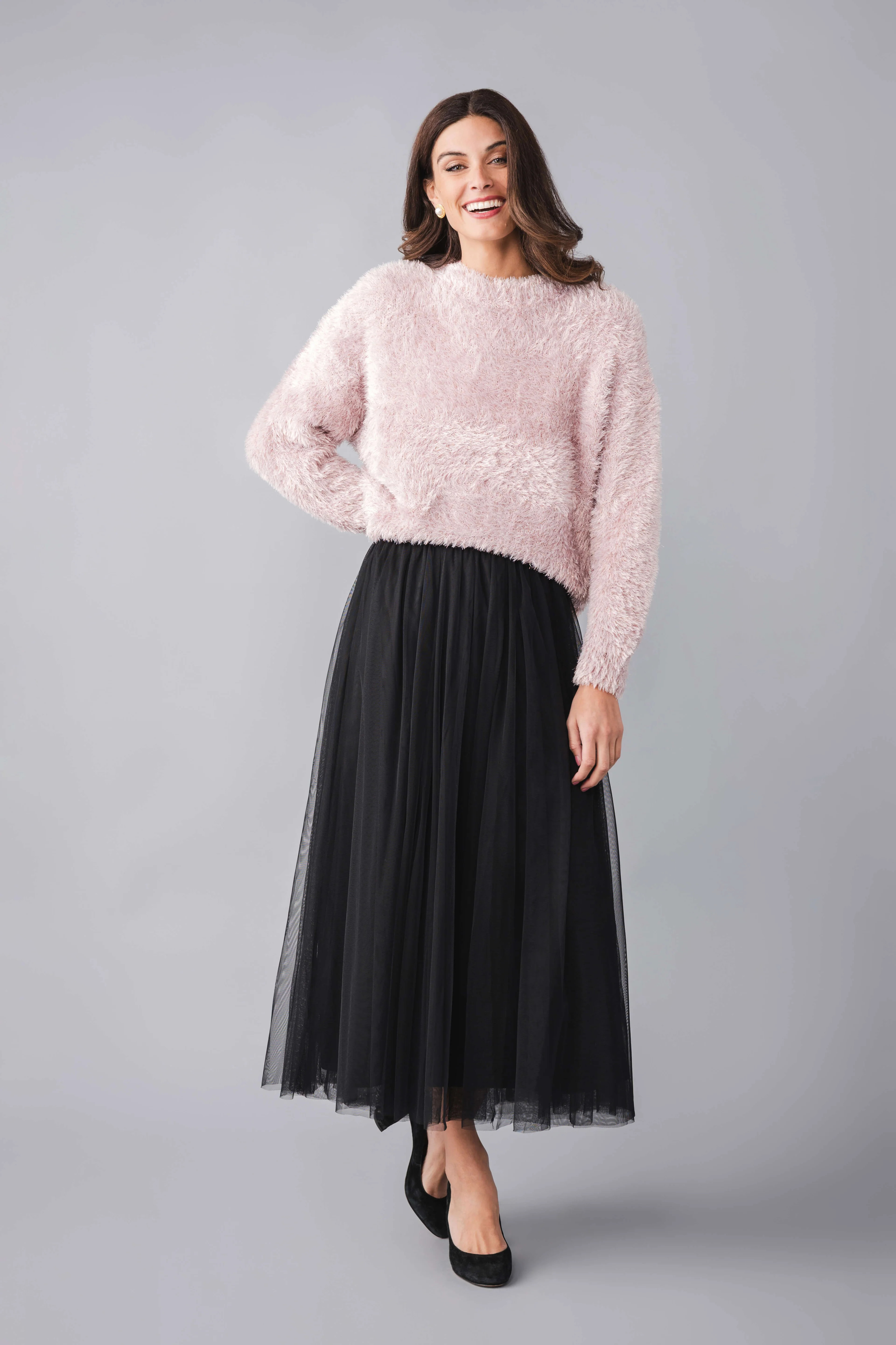 Elan Tulle Midi Skirt | Social Threads