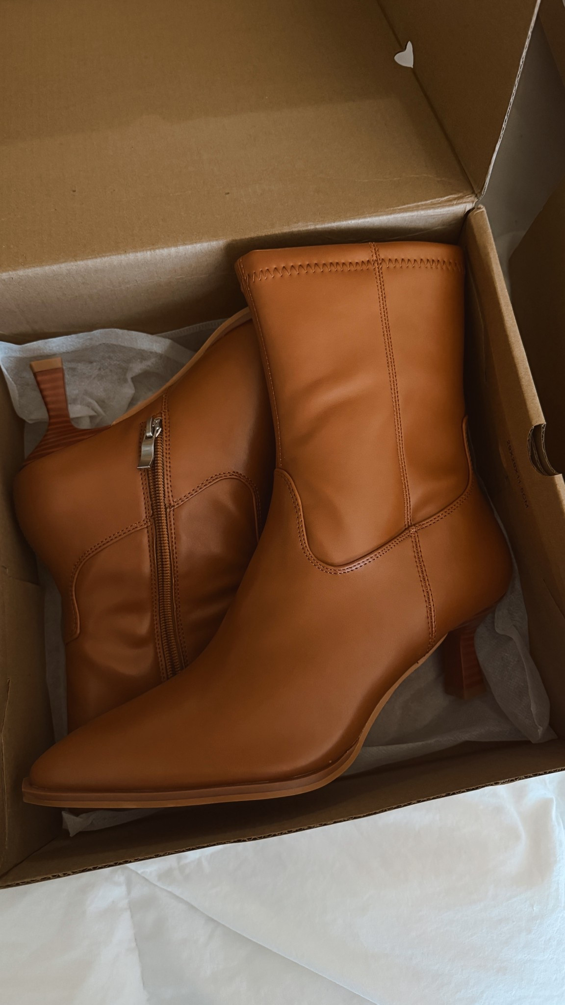 grabbed another color in these amazon booties— they look designer + are so comfy! they fit tts. amazon finds 

#LTKFindsUnder100 #LTKootd