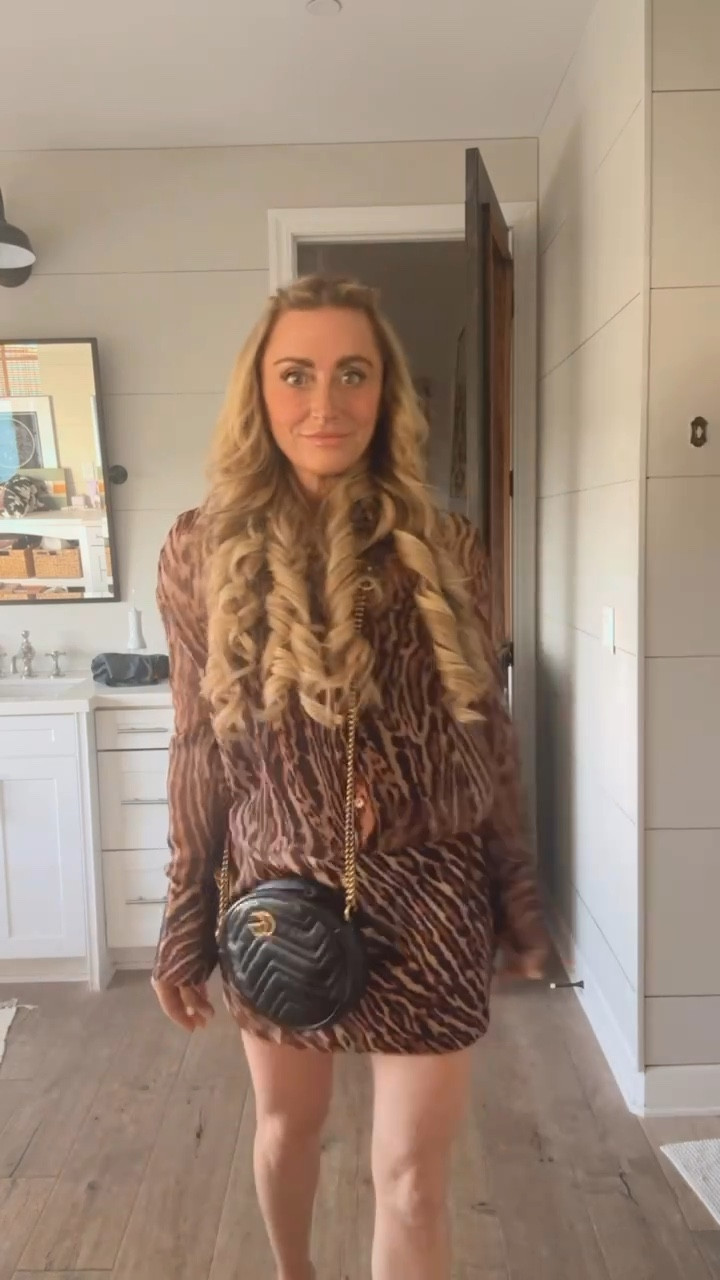 Outfit inspo for a night out 

#LTKVideo #LTKHoliday #LTKStyleTip