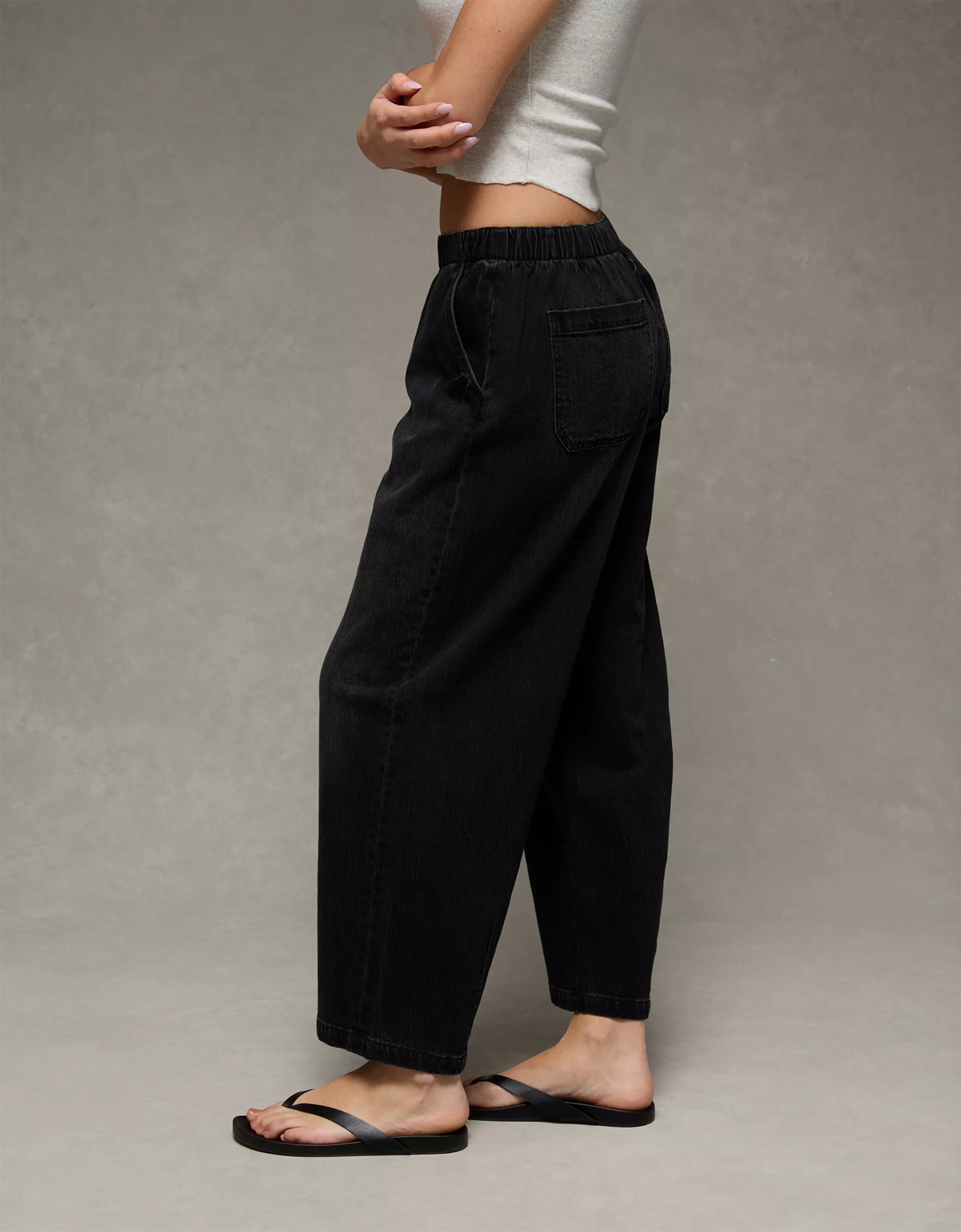 AE Stretch Low-Rise Pull-On Barrel Jean | American Eagle Outfitters (US & CA)