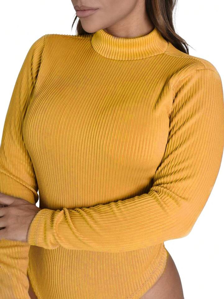 Body Feminino Manga Longa Gola Alta Bodysuit Caacharrel Canelado | SHEIN