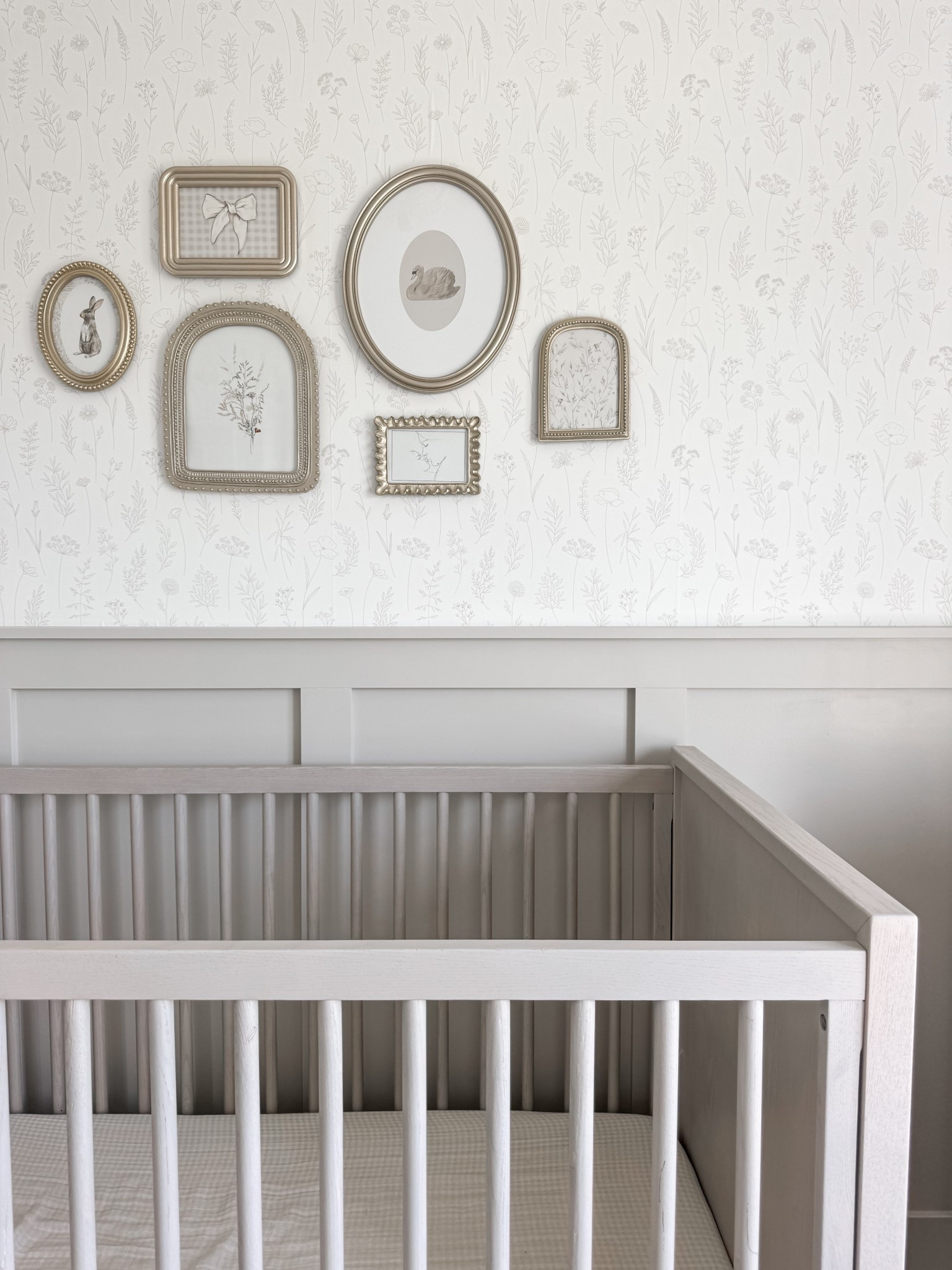 Nursery | gallery wall | neutral nursery | wallpaper | nursery accent wall | vintage nursery | vintage frames

#LTKHome #LTKFamily #LTKBaby