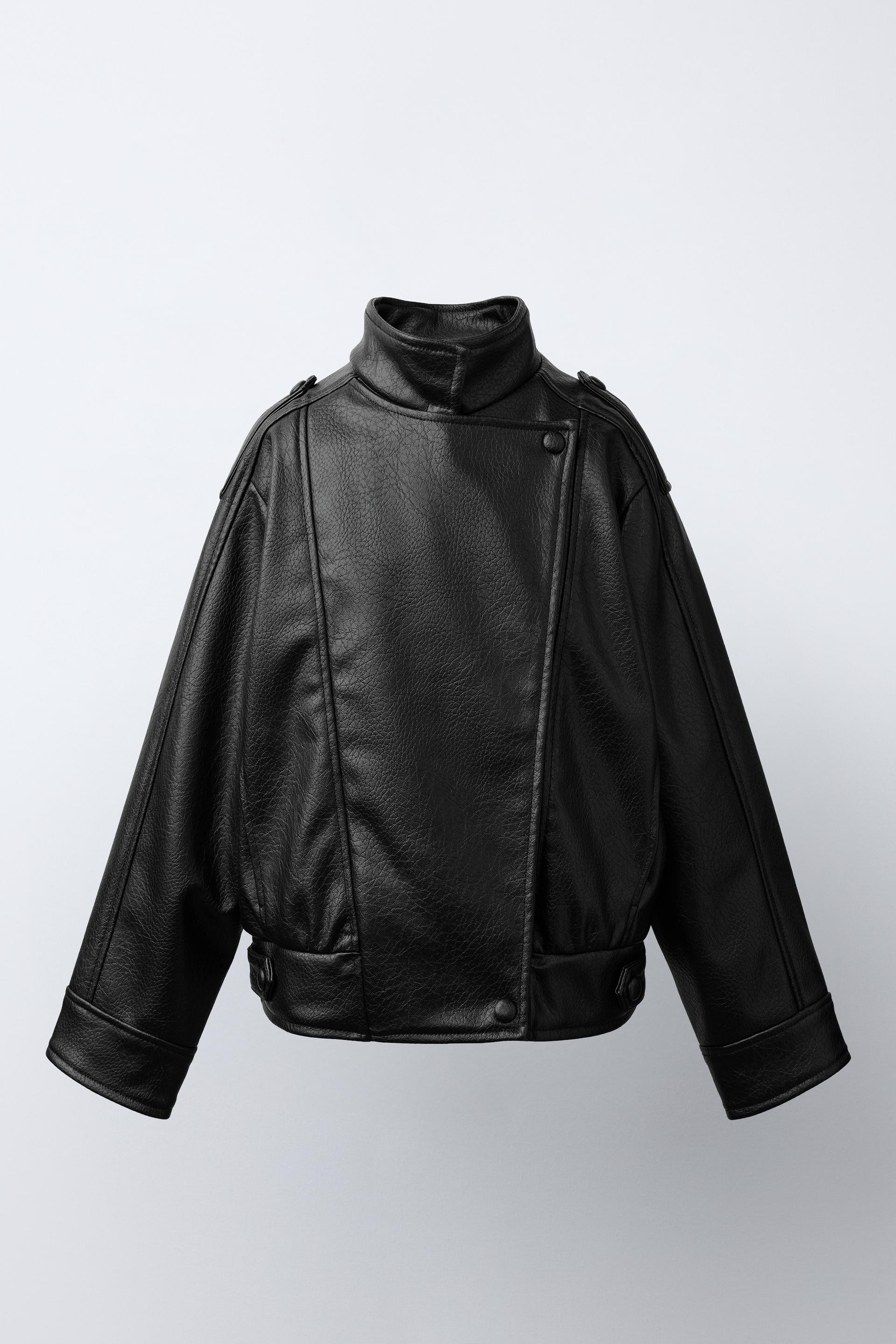 BLOUSON CROISÉ EN MATIÈRE SYNTHÉTIQUE | Zara FR