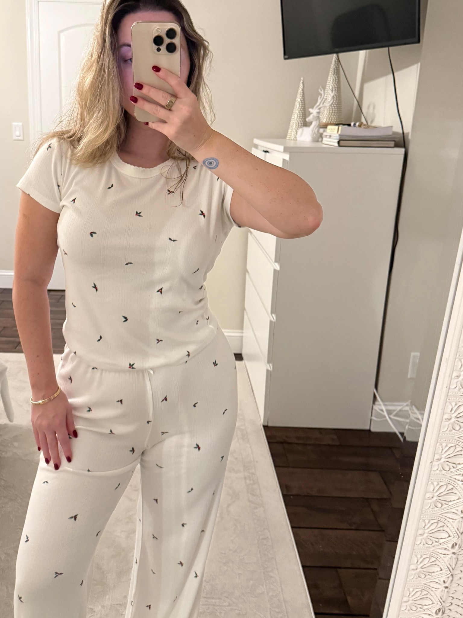Comfiest pjs for ChrisChristmas

#LTKSeasonal #LTKootd