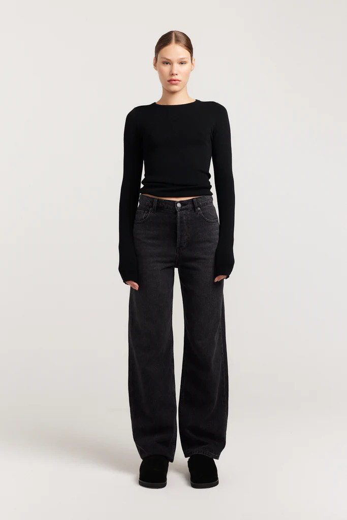 Valentina Jean | Henne