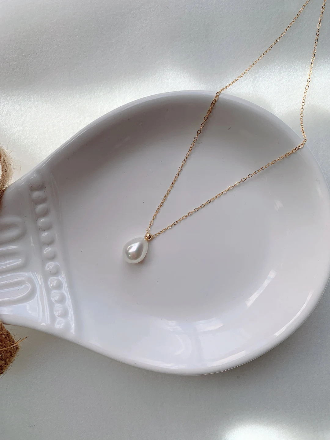 Freshwater Pearl Necklace Single Pearl Pendant 14K Gold Filled Chain Bridesmaid Gift Oval Pearl D... | Etsy (US)