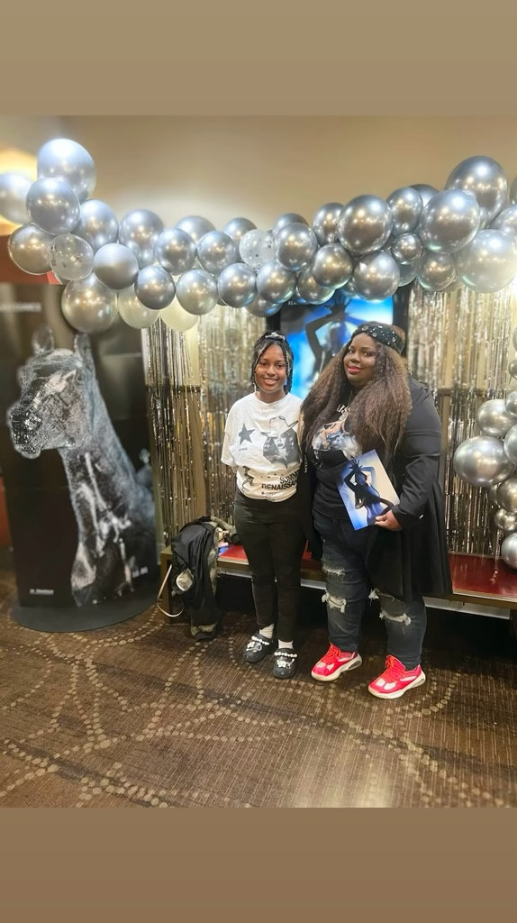 Looking back at this iconic night !
Taking my niece Lola to see the Queen on the big screen was easily one of my favorite highlights. The talent, the visuals, and that "unforgettable" energy—Beyoncé truly gave us a masterclass in artistry. We definitely left the theater feeling inspired and ready to conquer everything!
 #RenaissanceFilm  #Beyonce

#LTKvlog #LTKdayinmylife #LTKmomlife