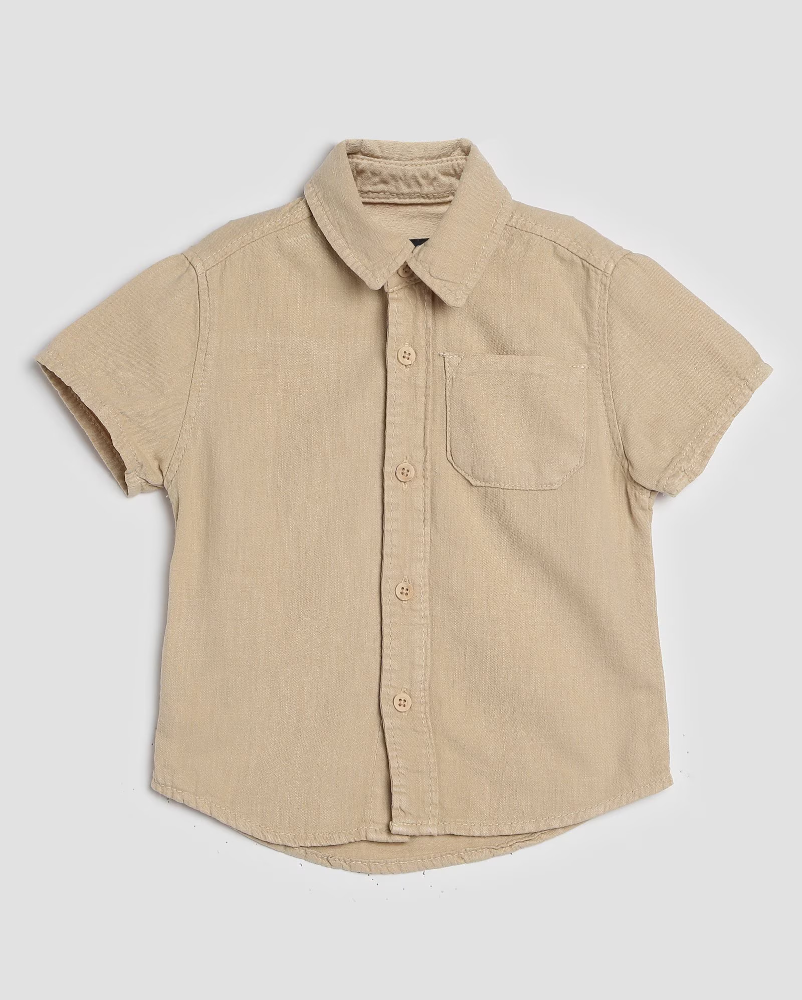 Camisa infantil manga curta botões 1-4A bege | Pool by Riachuelo | Riachuelo (BR)