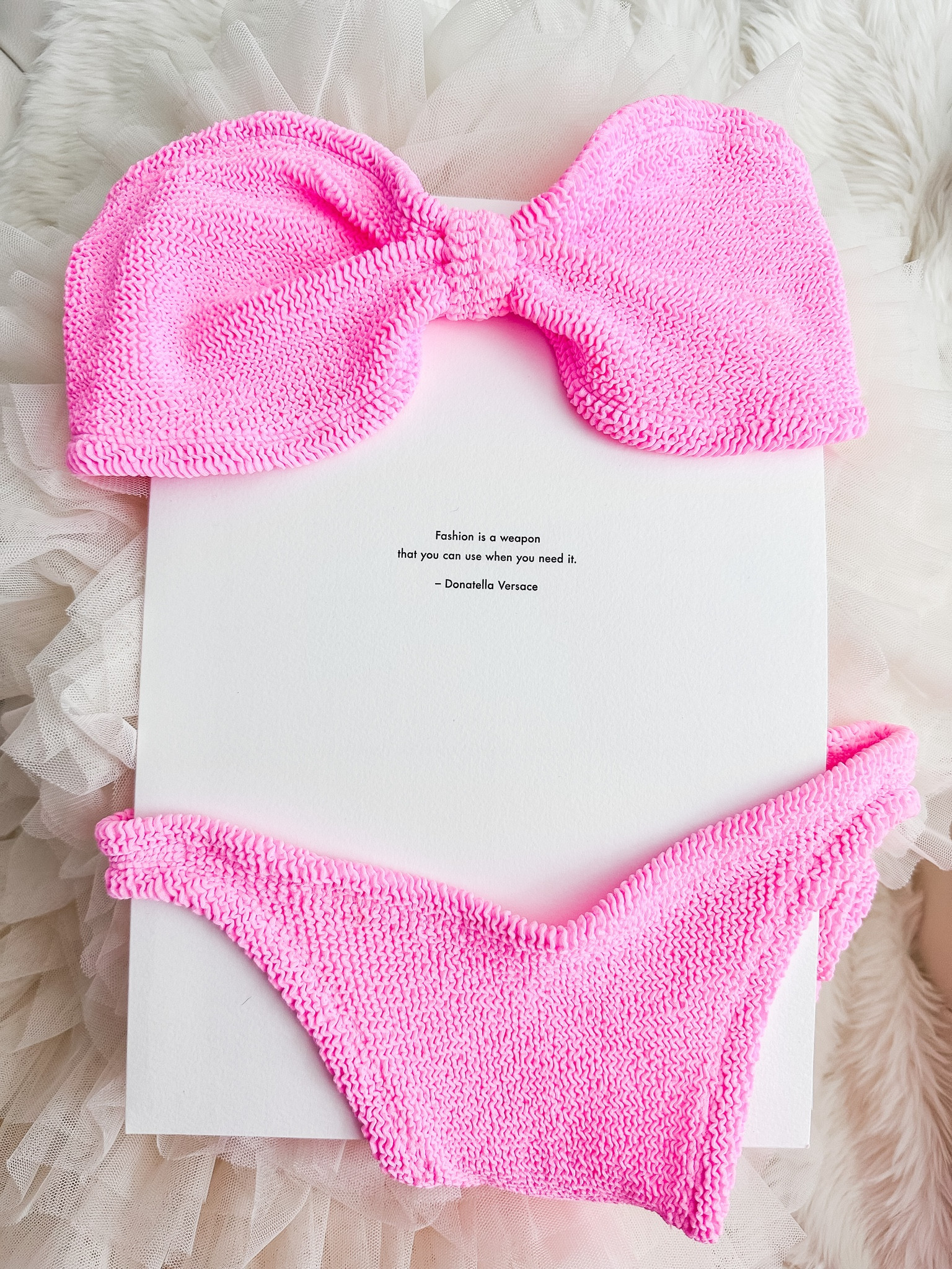 One size fits all trendy swimming suit. For all body shapes and sizes (size inclusive).
Perfect when my weight is fluctuating 👌🏻

#LTKover40 #LTKbrasil #LTKswim