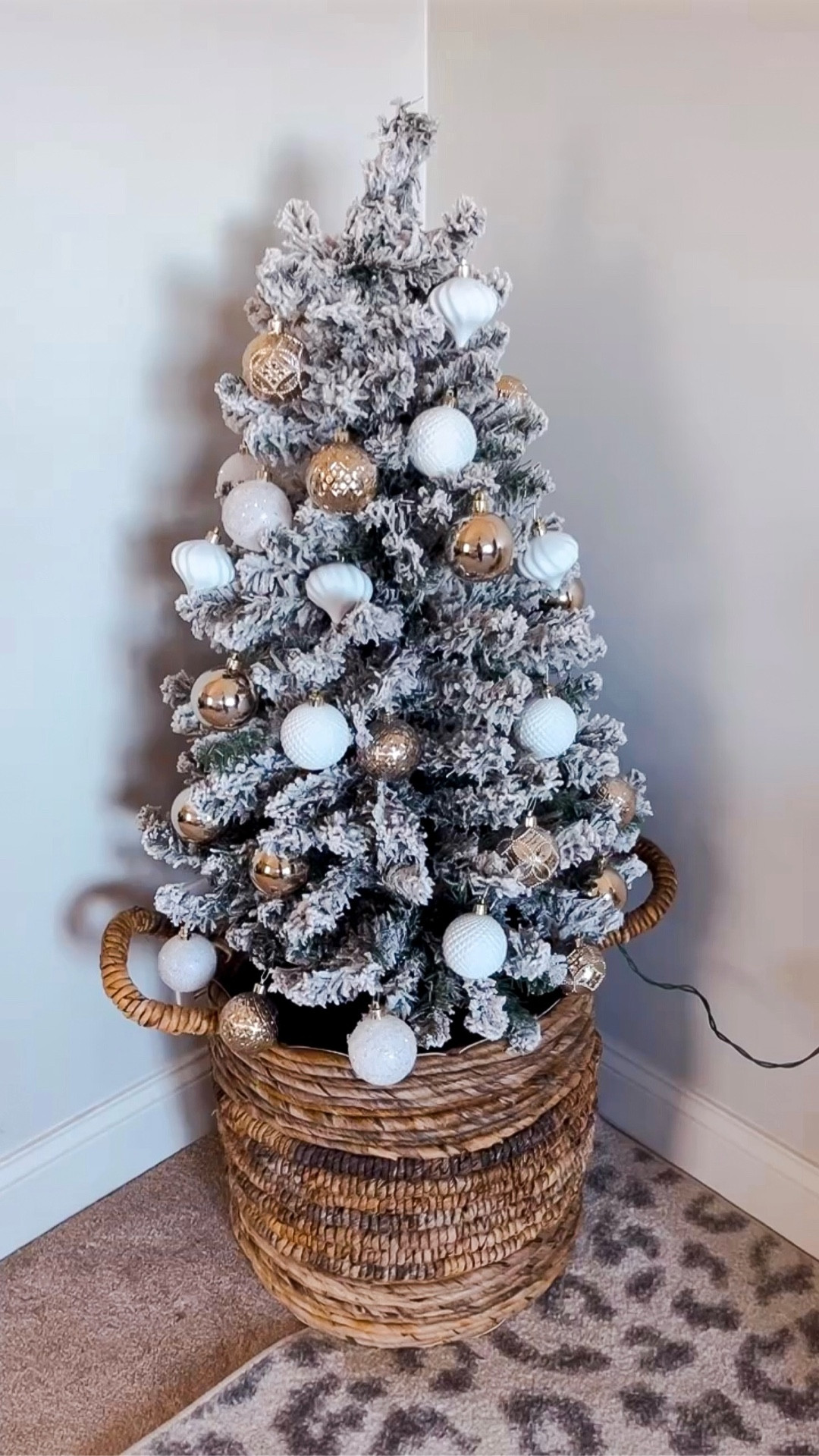 4’ flocked Christmas tree! It’s a great small size for any space or office 

#LTKSeasonal #LTKFindsUnder50 #LTKHome