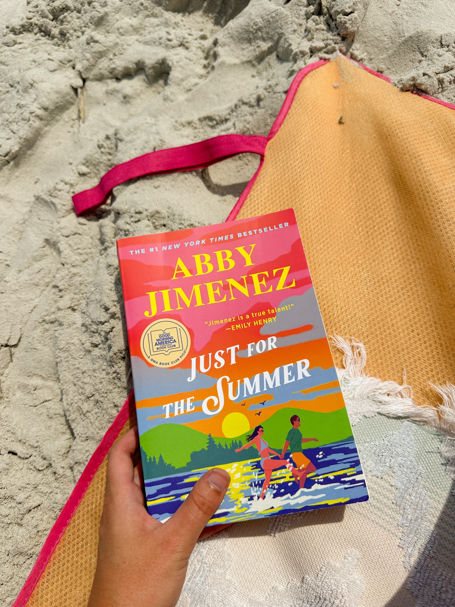 perfect summer read !! 

#LTKTravel #LTKSwim #LTKSummerSales