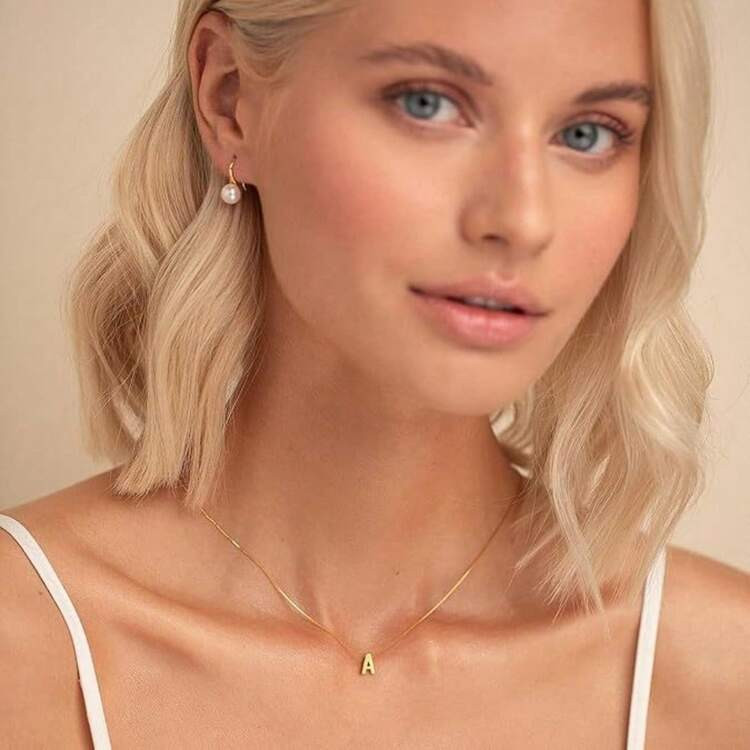 Niche Design Simple Fashion Letter Personality Necklace Elegant Temperament Versatile 26 Letter Collarbone Chain Women | SHEIN