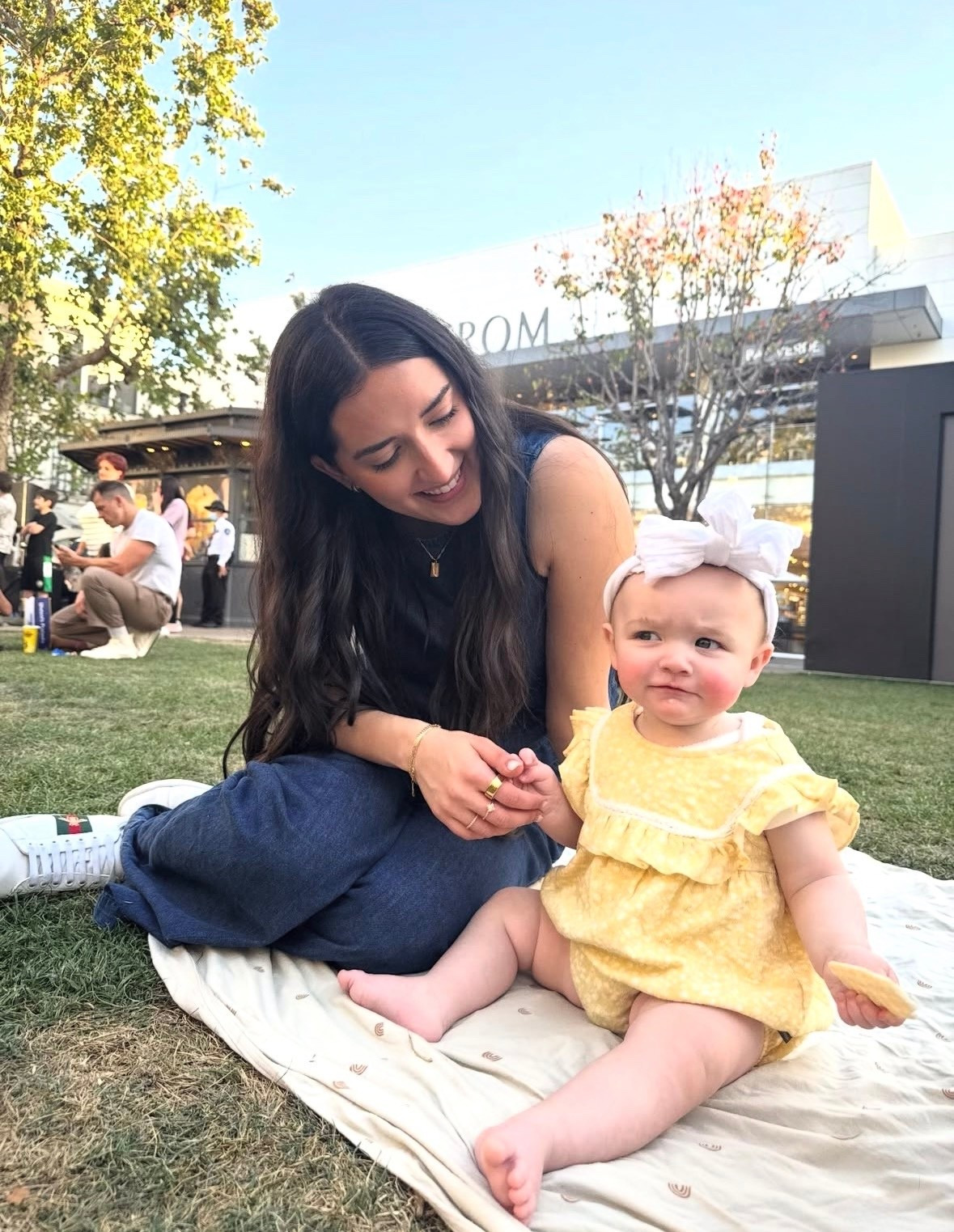 The cutest outfit 🥹☀️

#LTKKids #LTKBaby #LTKmomlife