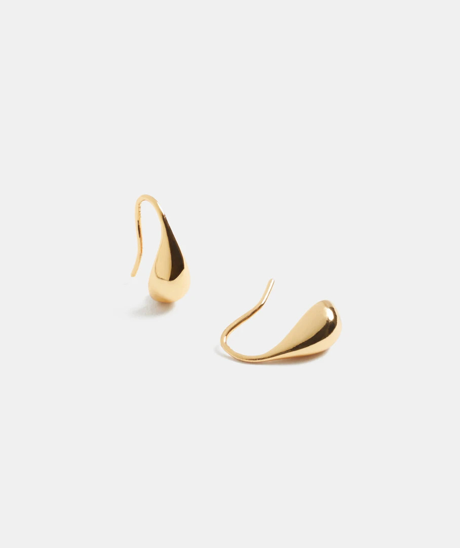 C GOLD PLATED DROP EARRING | Sussan