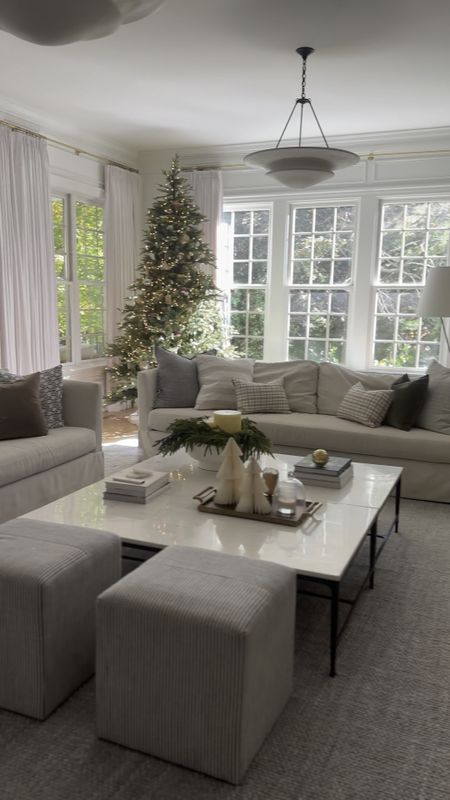 Living room christmas

#LTKHoliday 

#LTKhome #LTKSeasonal