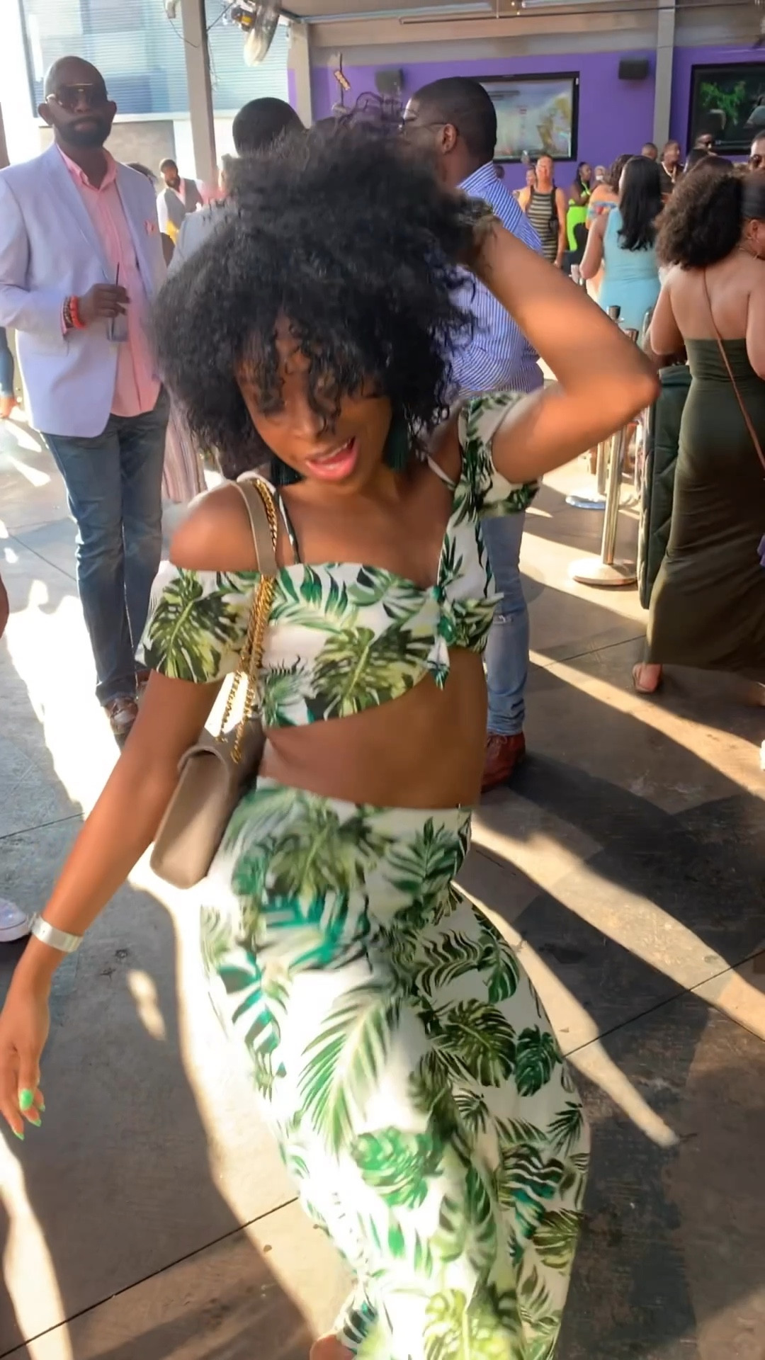 Grown, almost 40, and only stepping out occasionally… but when I do, it’s a look 💅🏾💃🏾
Outfits linked ✨

#LTKootd #LTKdayinmylife #LTKgrwm

#LTKootd #LTKgrwm #LTKdayinmylife