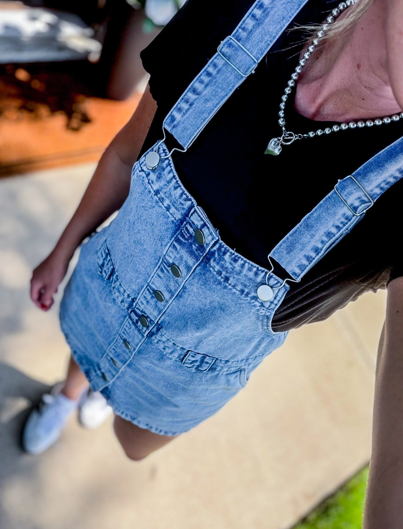 Not feeling denim shorts?! Try out this overall dress. Way comfier in my opinion. 
Tee/ medium
Overalls/ medium

#LTKSeasonal #LTKOver40 #LTKmomlife