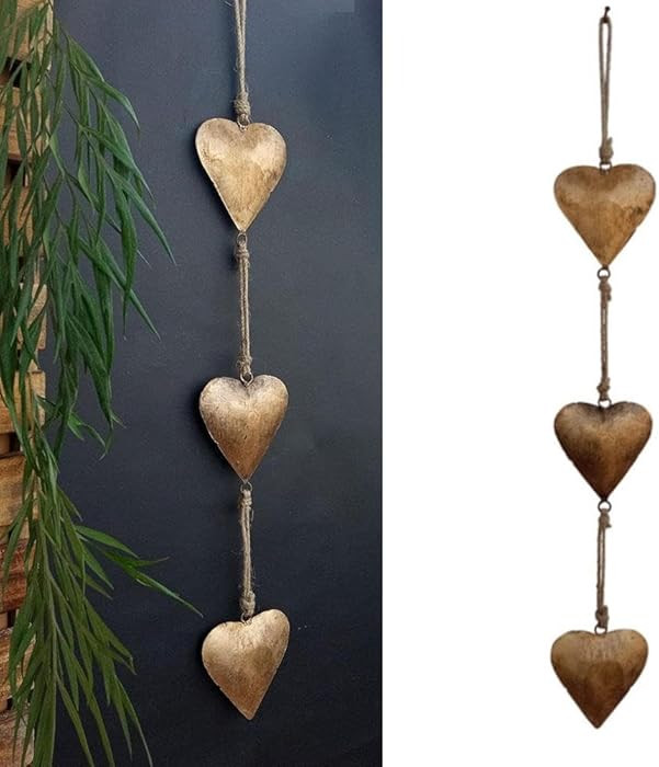 Heart Wall Decor,Vintage Gold Heart Wall Art,26" Metal Love Heart Hanging Ornament Romantic Bedro... | Amazon (US)