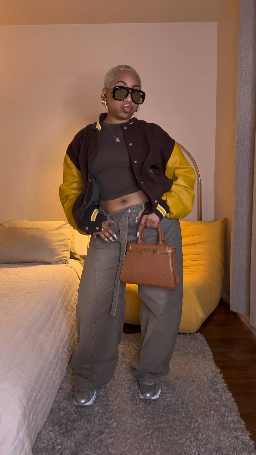 Earth tones for the winnn 🤎

Height: 5’ 1”
Weight: 145

Jacket: M
Pants: US 10
Top: S

#LTKMidsize #LTKPetite #LTKootd