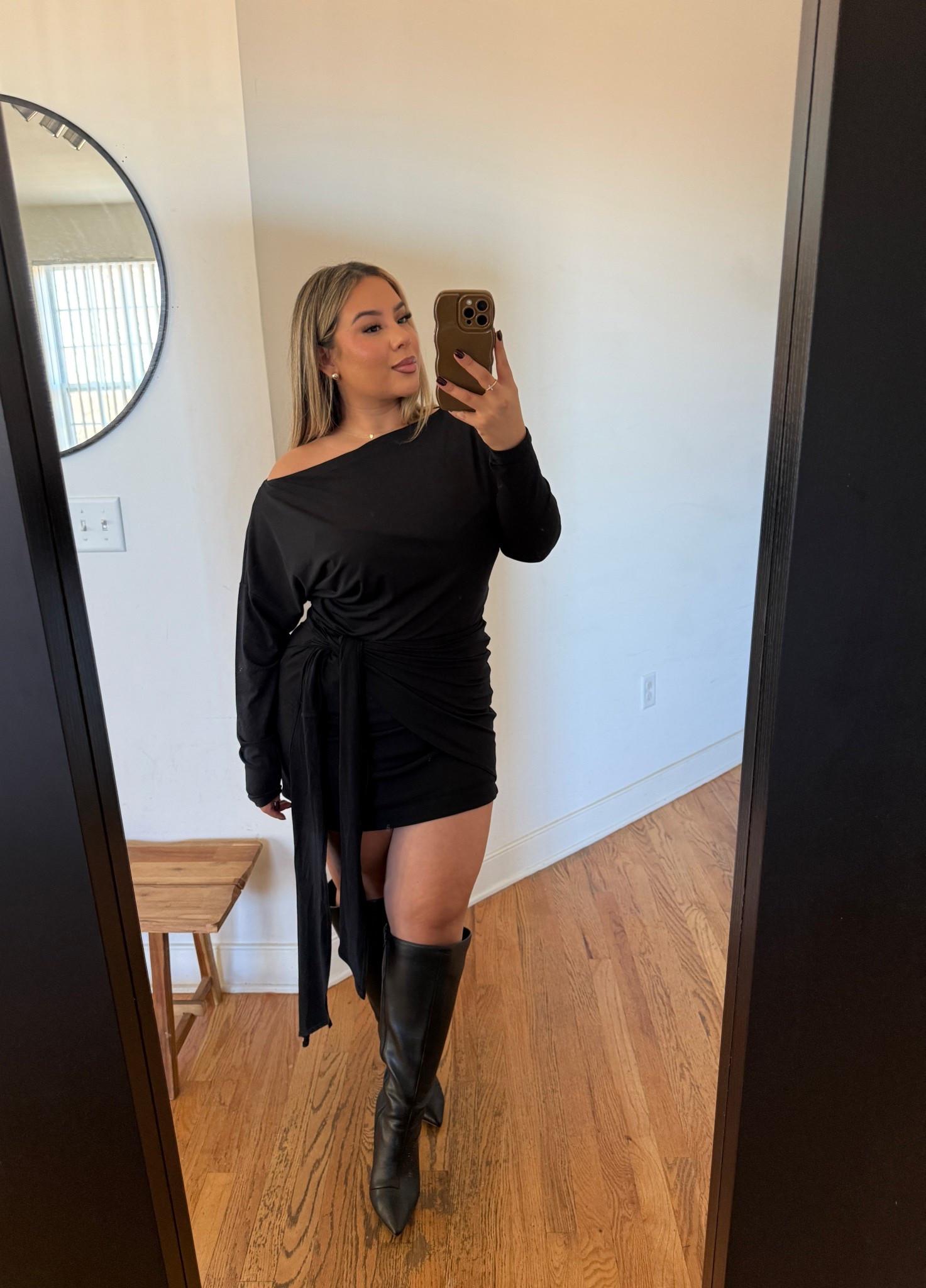 The most flattering comfy yet still sexy dress! Also comes in red (Perfect for the Holidays!) wearing a size L but it has so much stretch I could’ve done M here :) 

#LTKMidsize #LTKHoliday #LTKSeasonal