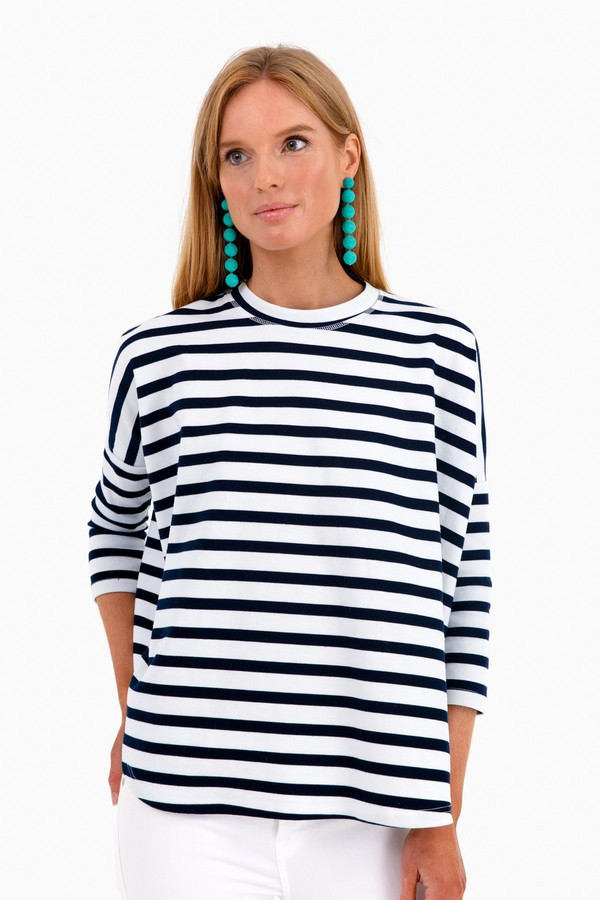 Capri Swing Sweatshirt | Tuckernuck