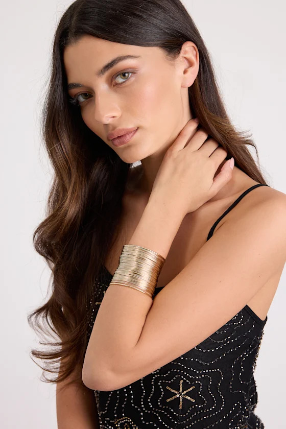 Maris Gold Wire Cuff Bracelet | Lulus