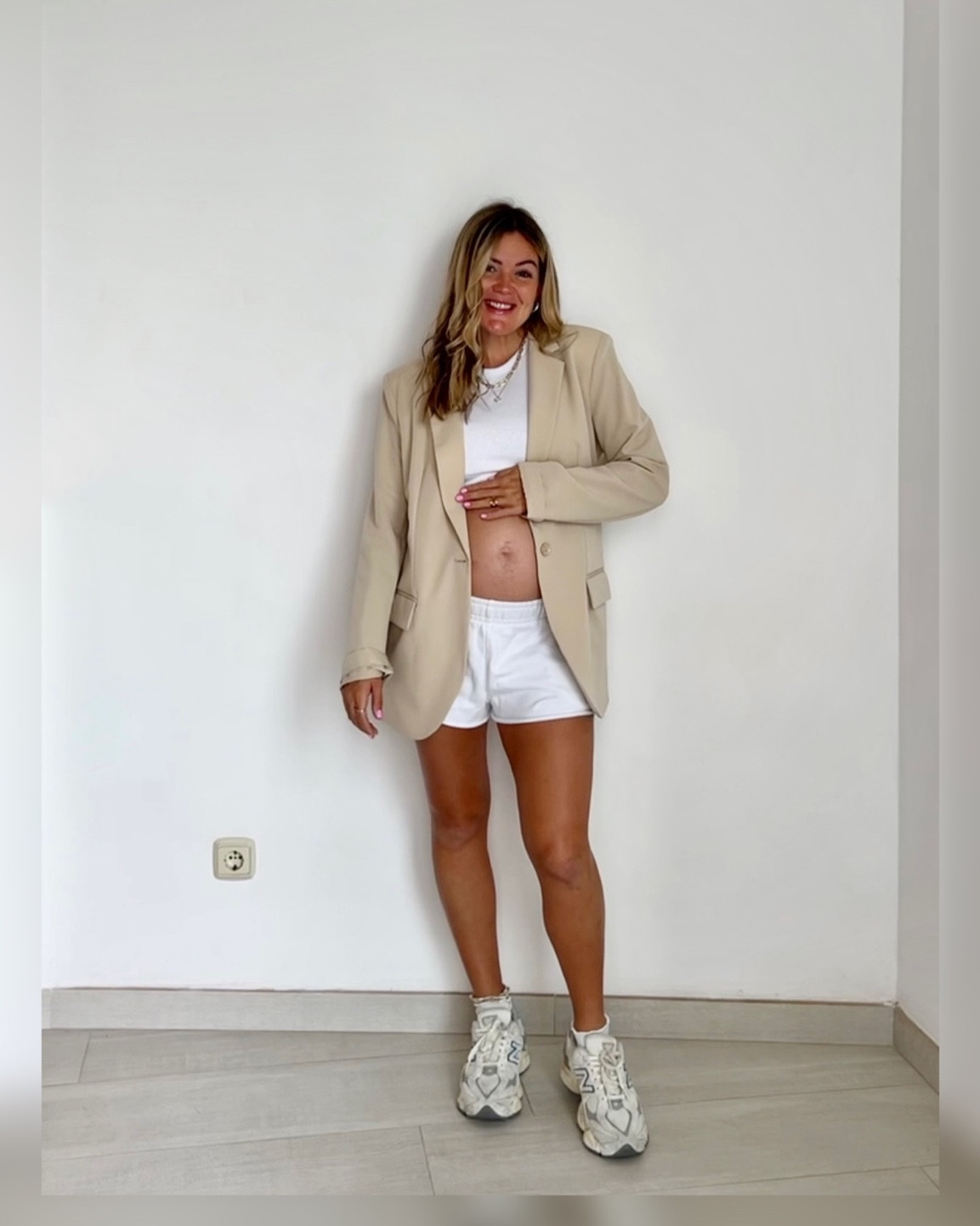 Comfy basics with a chic blazer 👌🏼

#LTKbump #LTKfindsunder50 #LTKfindsunder100