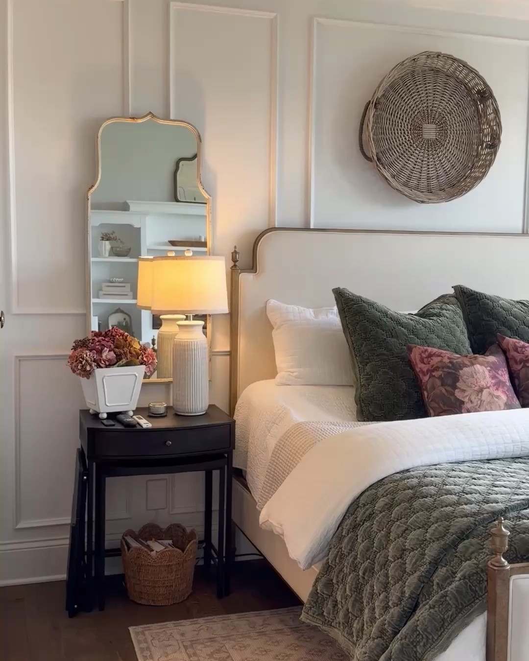 I’m using my luxe green velvet quilt and shams in my bedroom for fall, and it’ll take me through the holidays. I just swap the accent pillows. 

I’m sharing three options for fall accent pillows — floral, neutral and vintage inspired. I’m loving the burgundy and plums tones with the green. So rich and cozy!

#LTKvlog #LTKSeasonal #LTKHome
