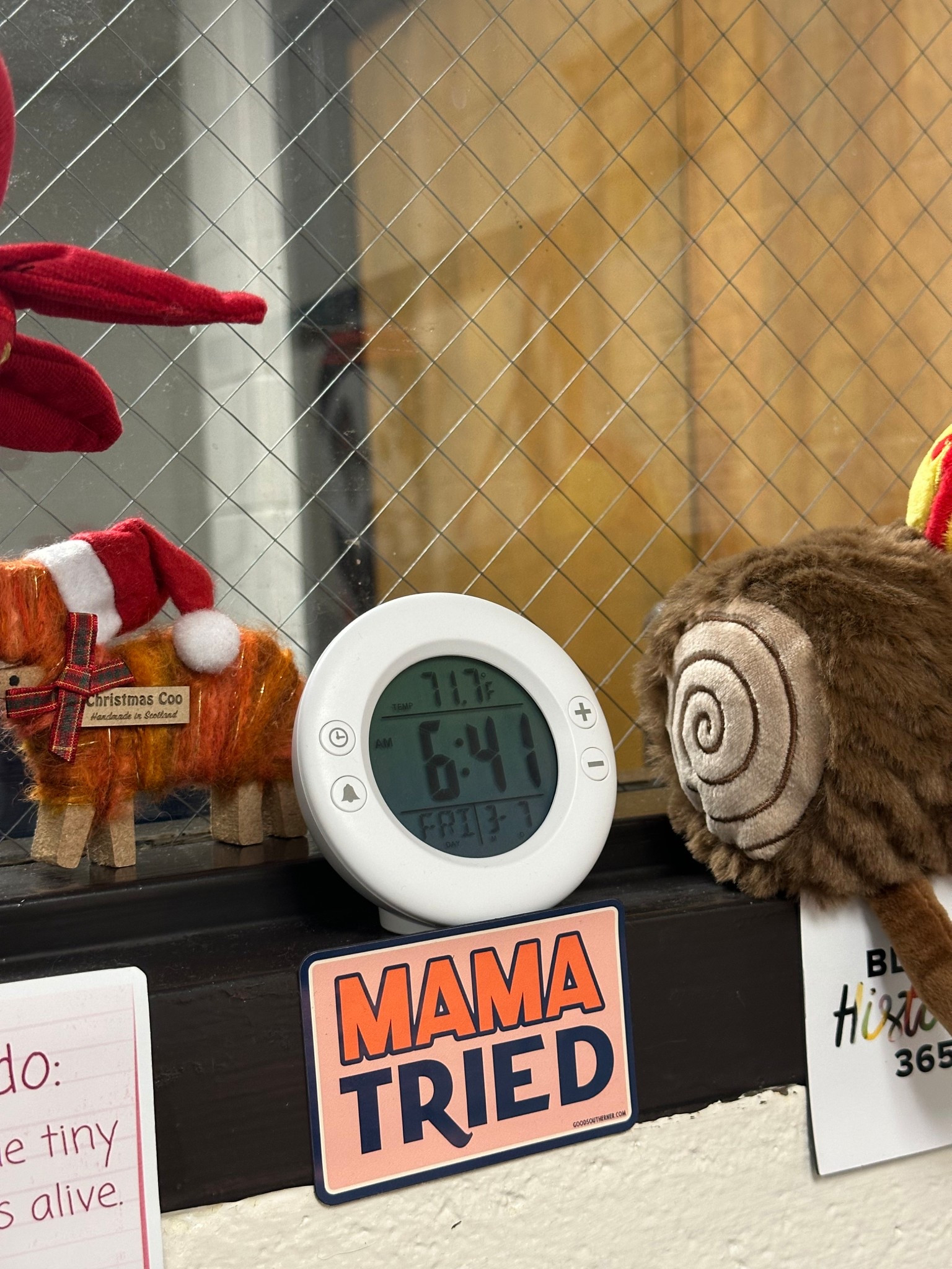 A great clock for the office . Batteries can be used or a usb . 

#LTKFindsUnder50 #LTKHome