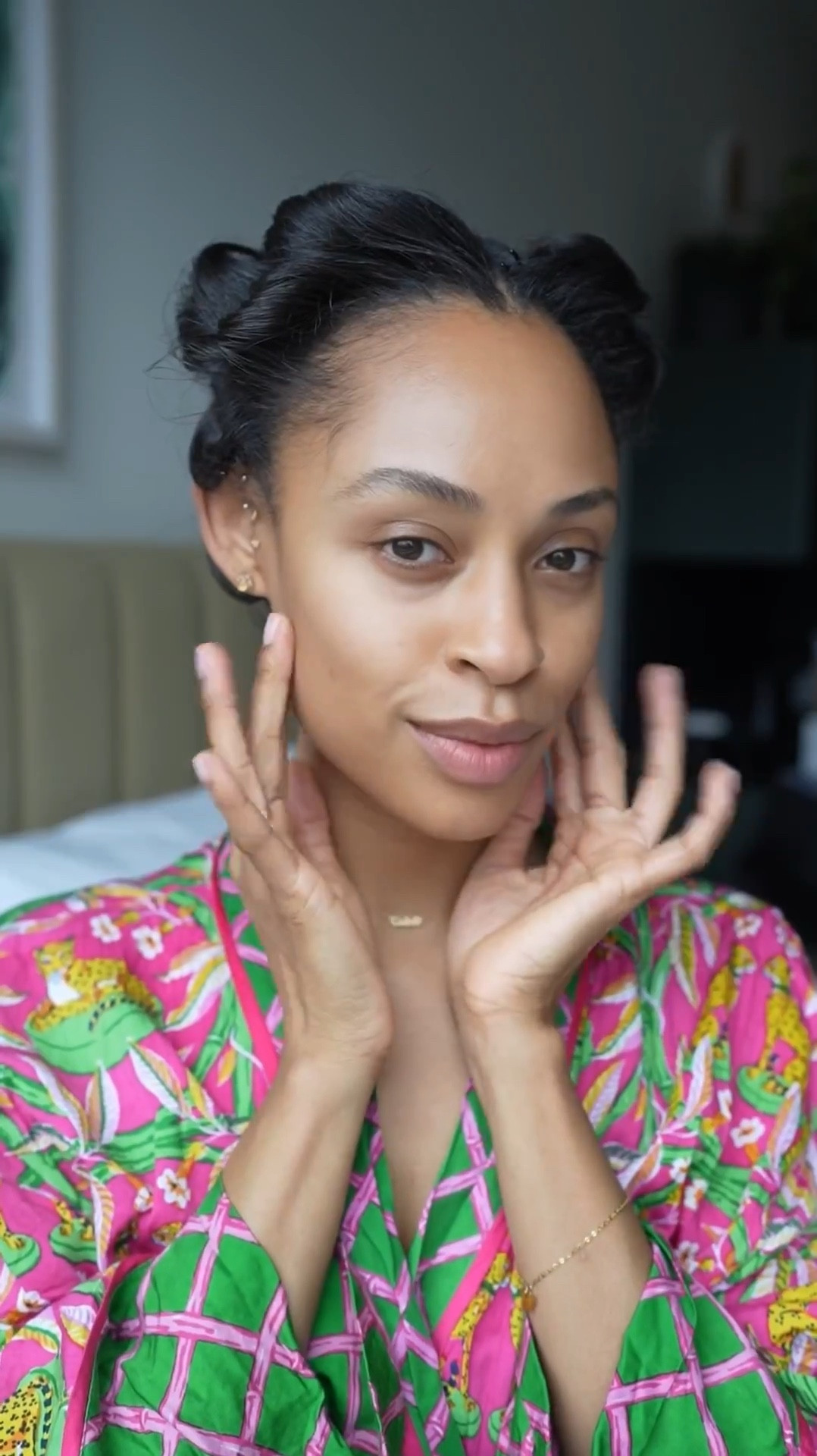 Basic makeup pieces… snag it all before the Sephora Sale is over! 

Shade colors in the video 👇🏽

In the NARs foundation I use Tahoe, blush shade is Bellini, eye liner shade “the perfect brown”, lip combo peachy nude liquid matte, cork lip pencil (use any clear gloss you’d like) I used saie kiss) 

#LTKBeauty