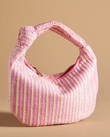 Cute summer raffia bag 😍

#LTKfindsunder100 #LTKGiftGuide #LTKitbag