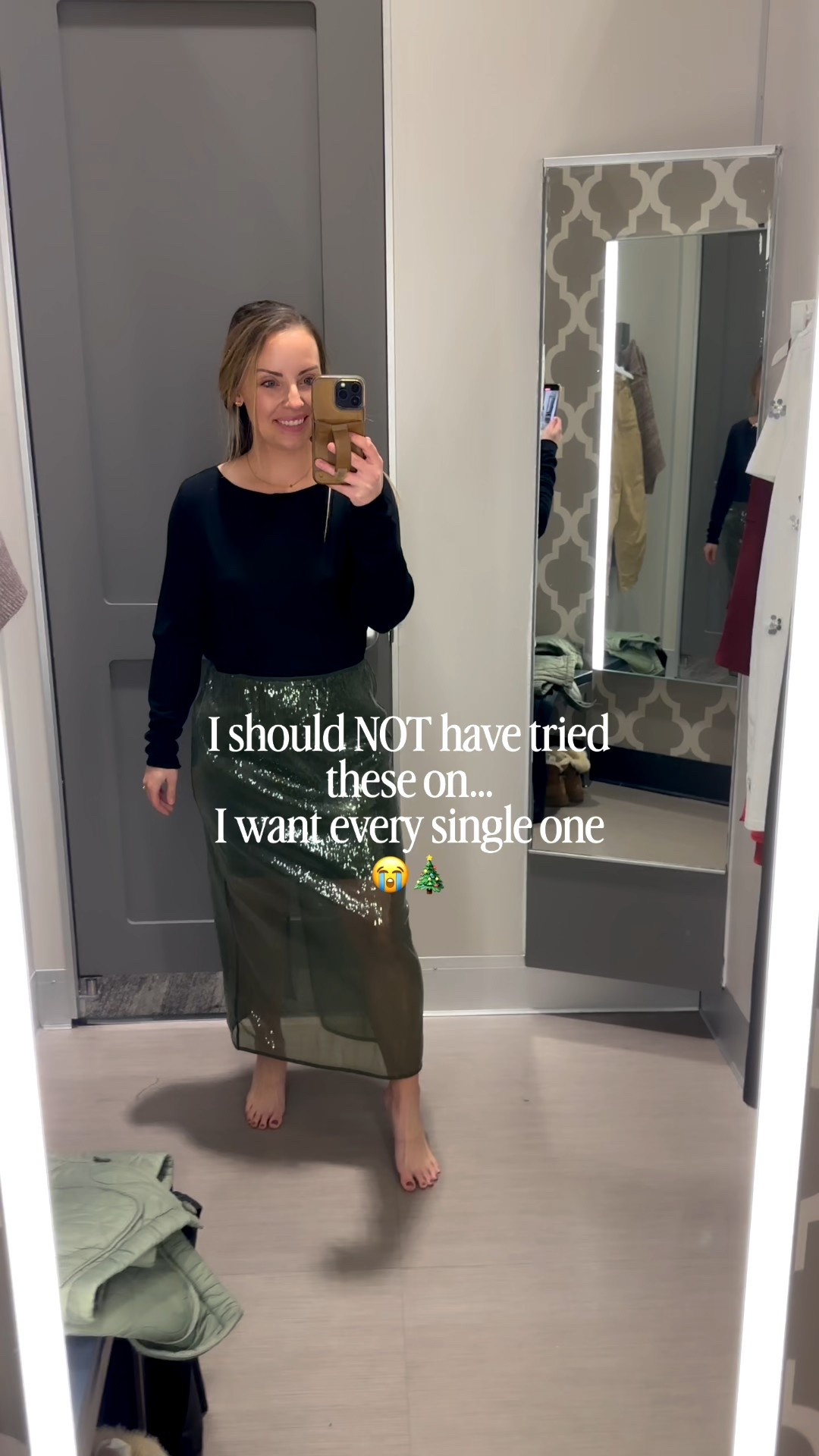 Target said holiday magic this year 🎄 ✨ These outfits shocked me — every single one was a yes.

Linking everything for you in stories + LTK!

#targetstyles #targetfinds
#holidayoutfits #tryonhaul 

#LTKHoliday #LTKPetite #LTKgrwm