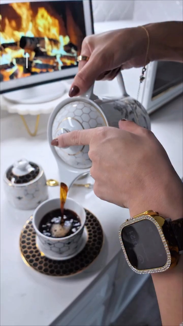 There was a time I couldn’t afford any of this
Now it’s not about the things… it’s about the peace that comes with it. Just a quiet coffee moment at home, exactly how I always imagined it. Everything you see is linked in my LTK, link in bio
.
.
.
#coffeeroutine #cozyhome #luxurylifestyle 
#homemaker #romanticizeyourlife 

video description:
coffee routine at home, cozy coffee aesthetic, luxury coffee setup, jura espresso machine coffee routine, white and gold kitchen aesthetic, honeycomb bee collection williams sonoma, cozy morning routine mom life, romanticize your life home, soft life aesthetic coffee, homemaking lifestyle content