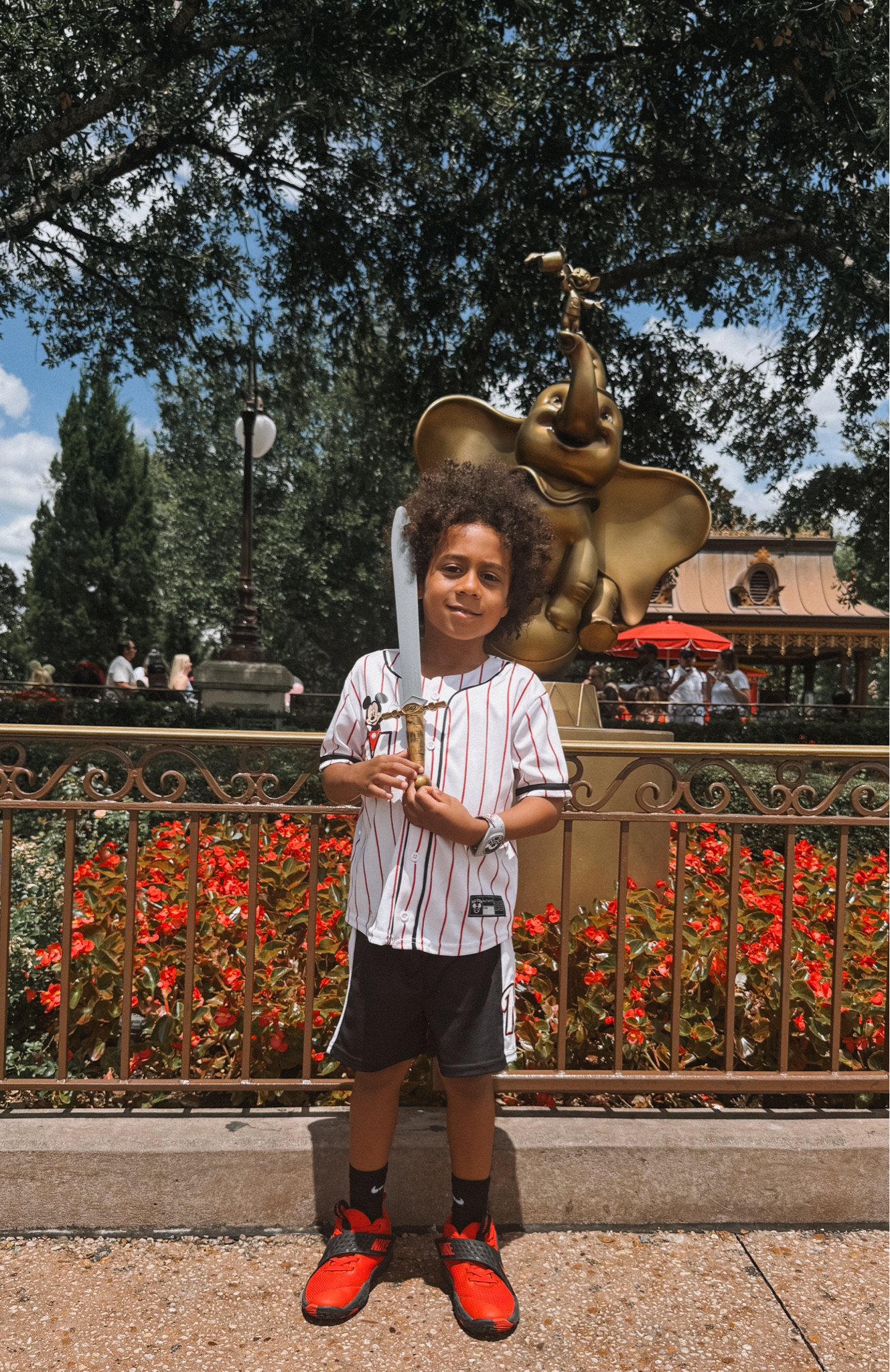 A little Disney magic never goes out of style ✨🏰 Sharing all the details linked in my LTK!

#DisneyStyle #DisneyOutfit #DisneyFashion #LTKTravel

#LTKgrwm #LTKootd #LTKdayinmylife

#LTKdayinmylife #LTKgrwm #LTKootd