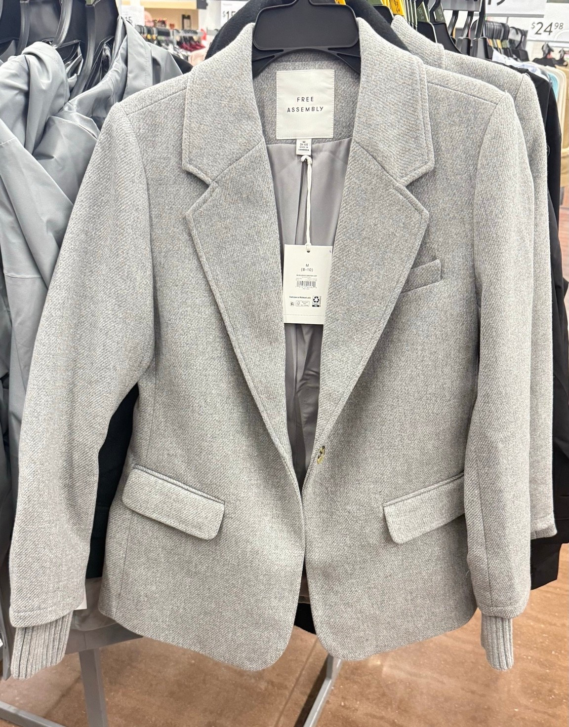 Gray Free Assembly Single Breasted Sweater Cuff Blazer (XS–XXL)

This sweater cuff blazer blends comfort with structure, making it ideal for work outfits, casual office wear, and elevated everyday looks.

#LTKPlusSize #LTKFindsUnder50 #LTKMidsize