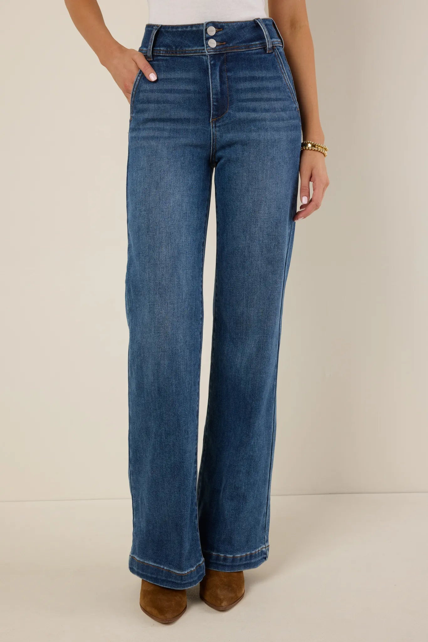 Kameron Jeans | Avara