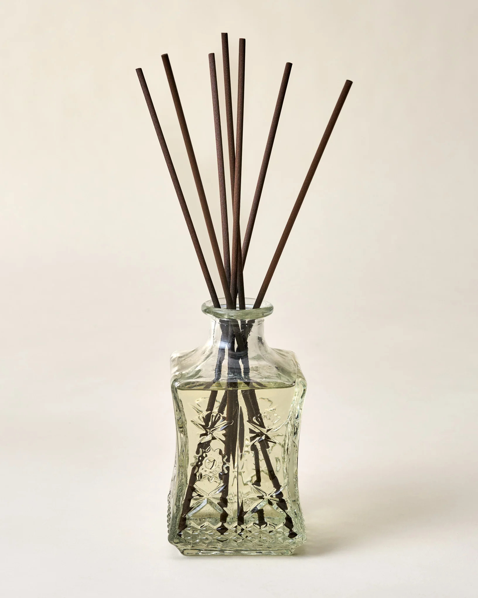 Decanter Diffuser - Santalum | Magnolia