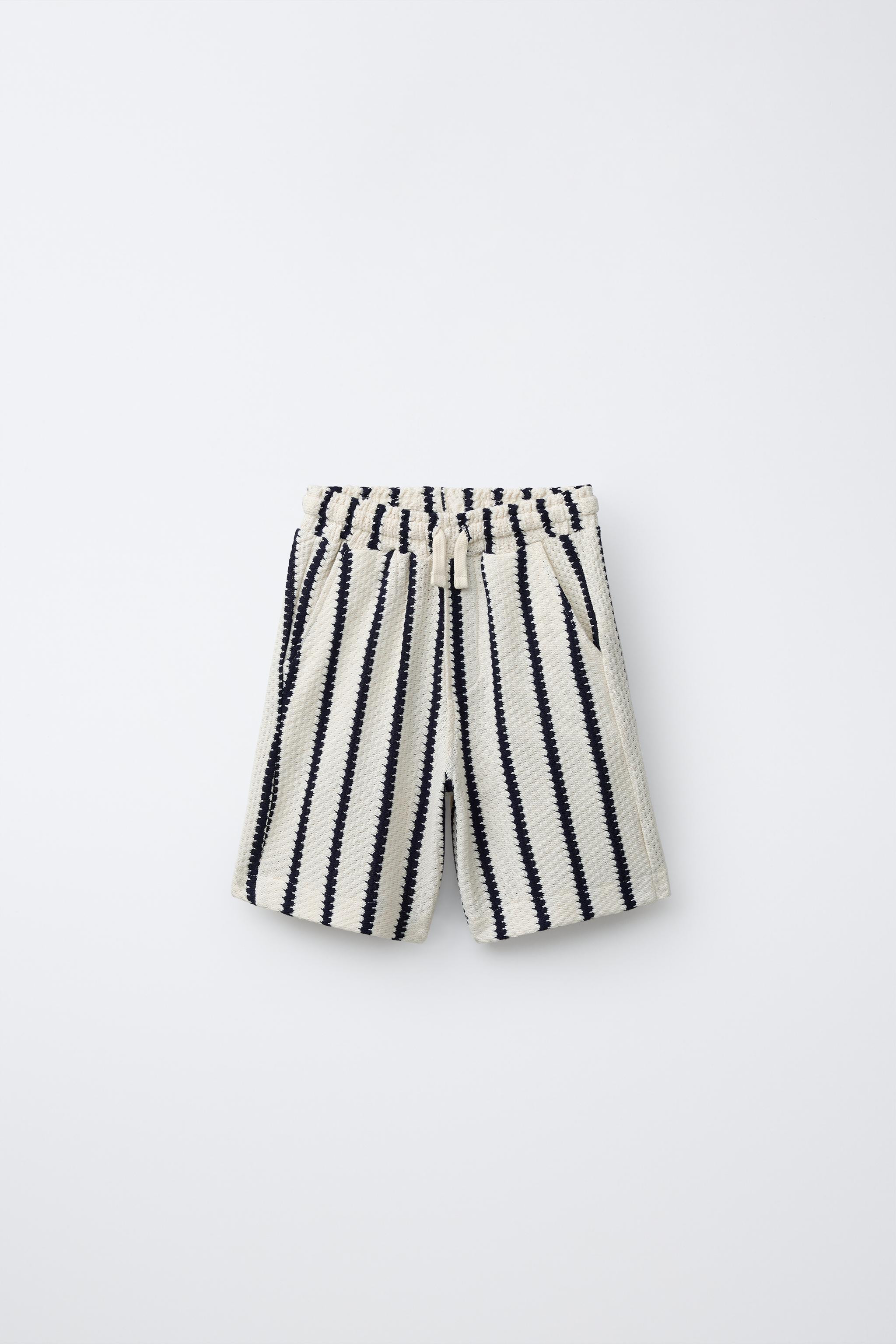 TEXTURED STRIPED KNIT SHORTS | Zara US