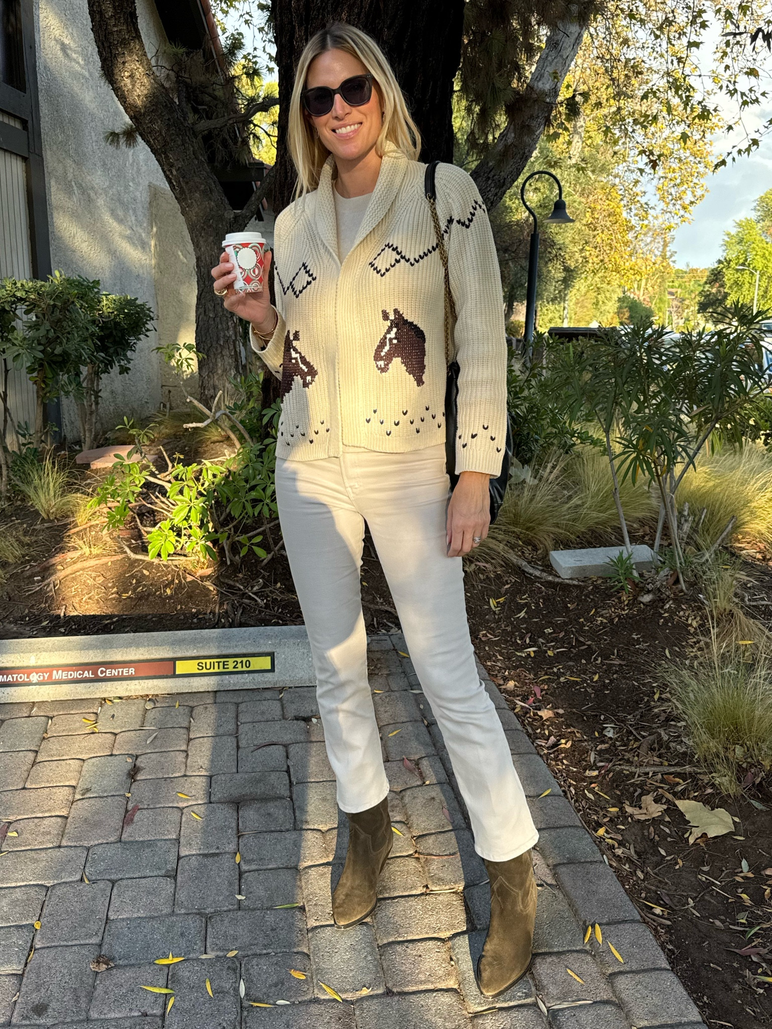 Horsing around with my Fall fashion ! 

#LTKSeasonal #LTKHoliday