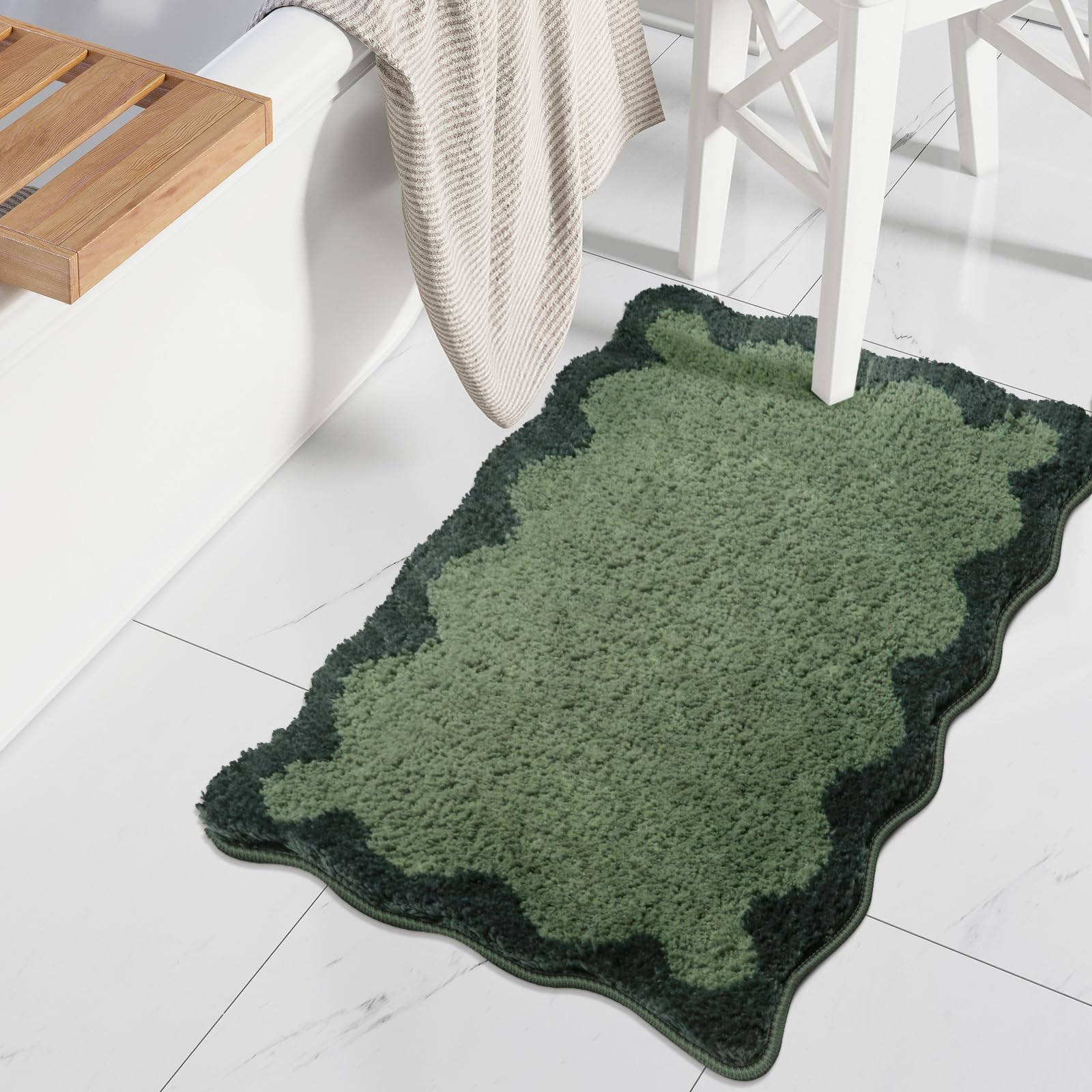 Uphome Bath Mats for Bathroom, Cute Green Absorbent Bathroom Rug Non Slip, 18x26 Soft Scalloped M... | Amazon (US)