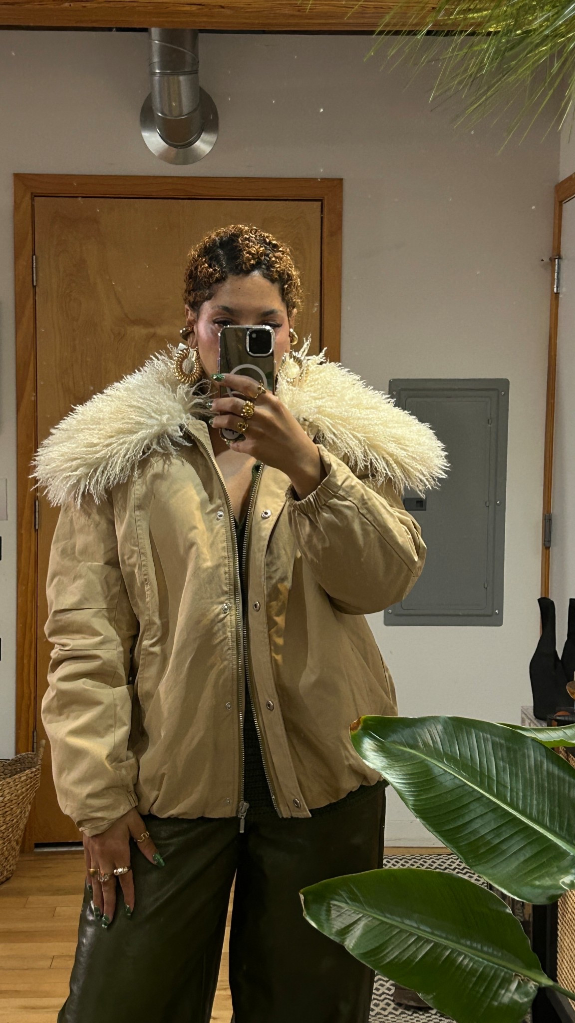 Anthropologie has been coming with it lately. Here’s some of the other items on my list 

#LTKGiftGuide #LTKootd