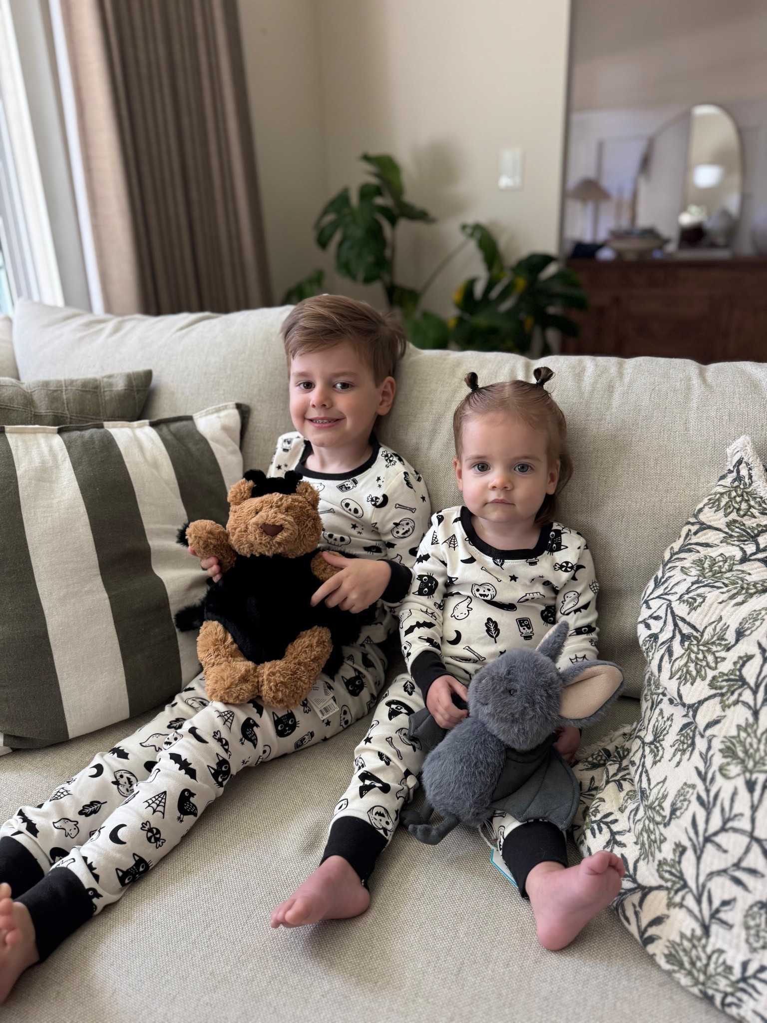 My babies in their matching Halloween PJs 🥰 ollie begged to wear these!!! Found it fitting since we brought home the new Halloween jellycats!

Pajamas on sale for $9 this weekend!

Halloween, black and white print, toddler pajamas, siblings PJs 

#LTKKids #LTKSeasonal #LTKFindsUnder50