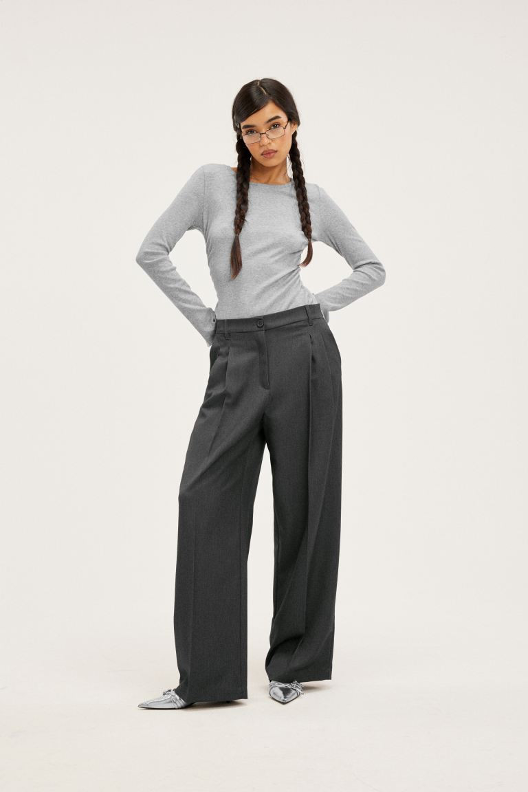 Hochtaillierte Hose mit weitem Bein | H&M (DE, AT, CH, NL, FI)