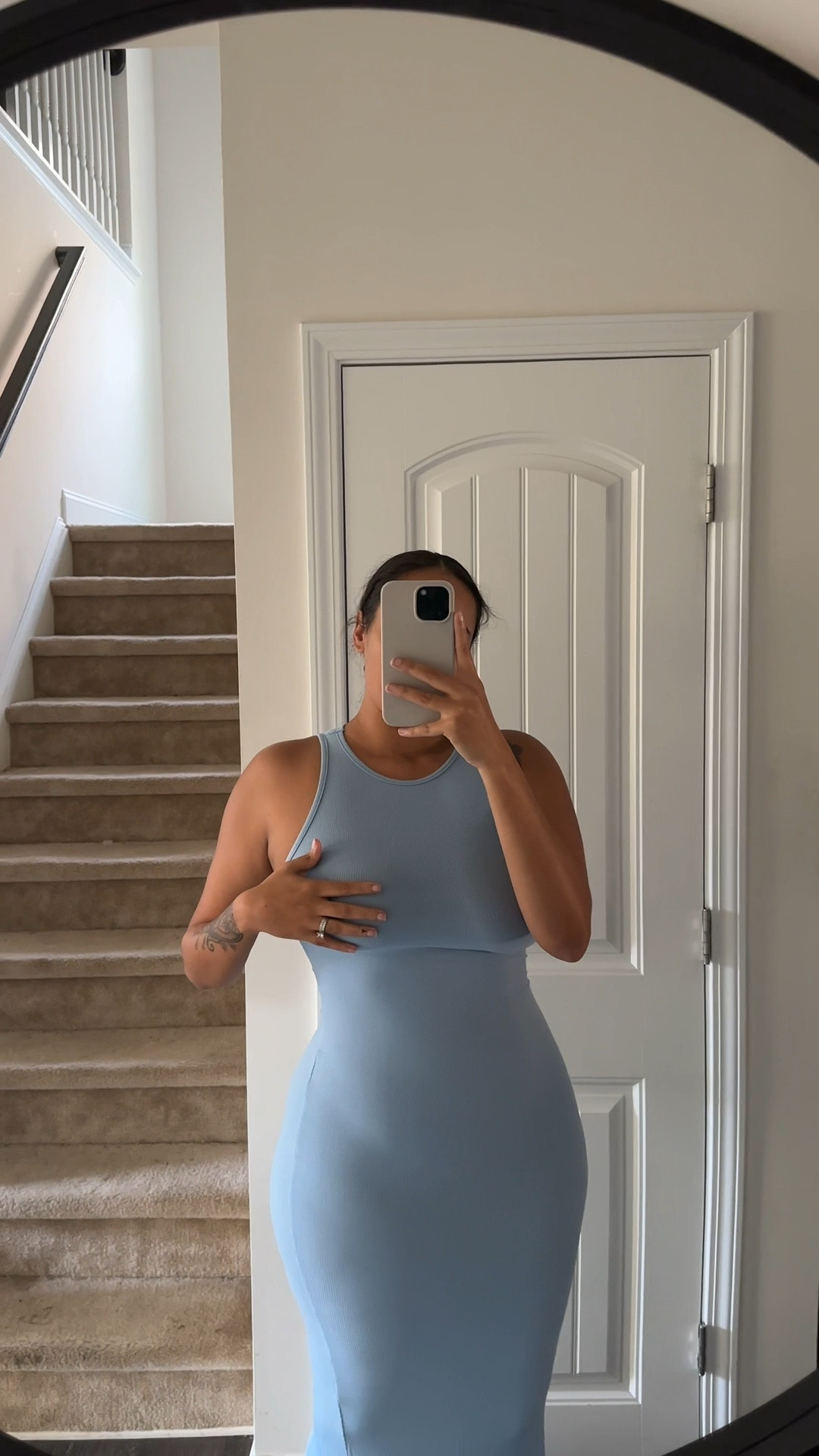 The perfect spring dresses. Hugs your curves in all the right places 

#LTKVideo #LTKSeasonal #LTKfindsunder50