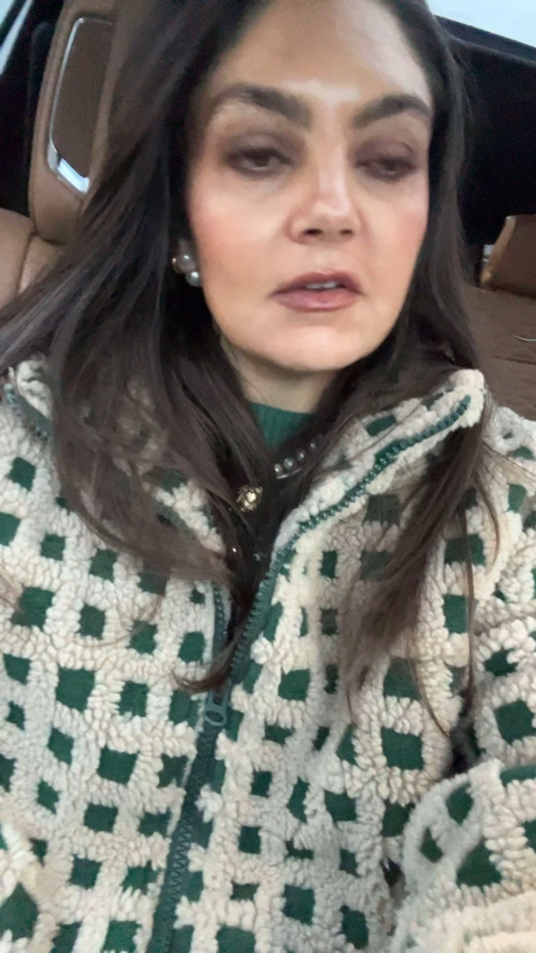 Amazon Cozy fleece! Wearing a small 