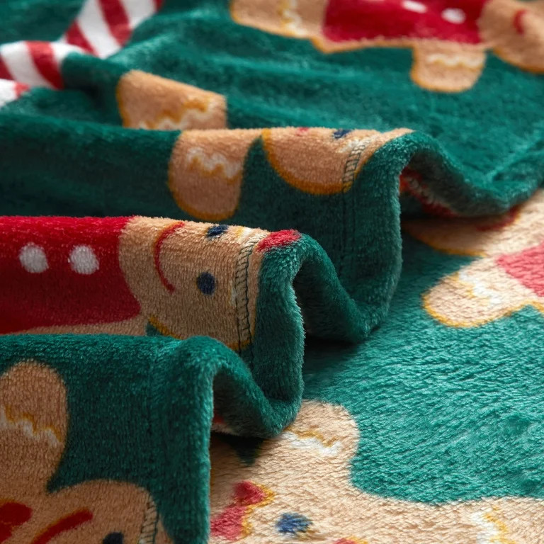 Holiday Time Cozy Christmas Plush Gingerbread Throw Blanket, Standard Size , All Ages - Walmart.c... | Walmart (US)